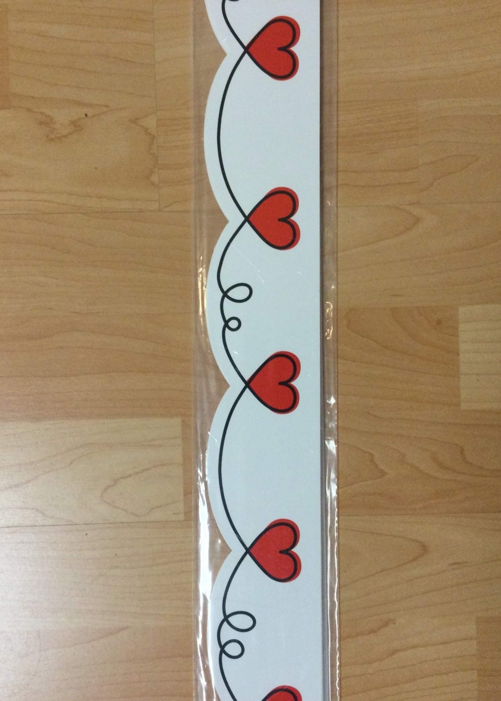 Doodle Hearts EZ Border 48'