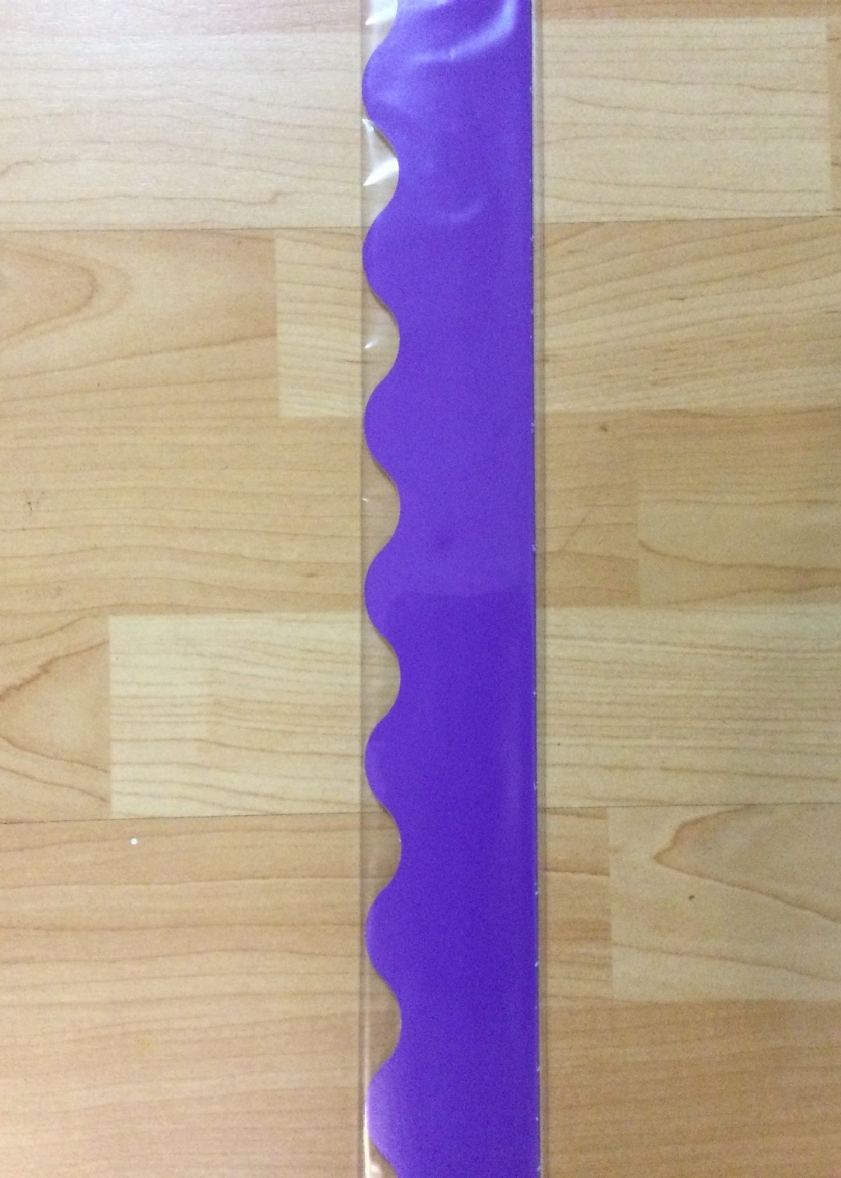 Purple Scalloped Border Purple Scalloped Border 39'