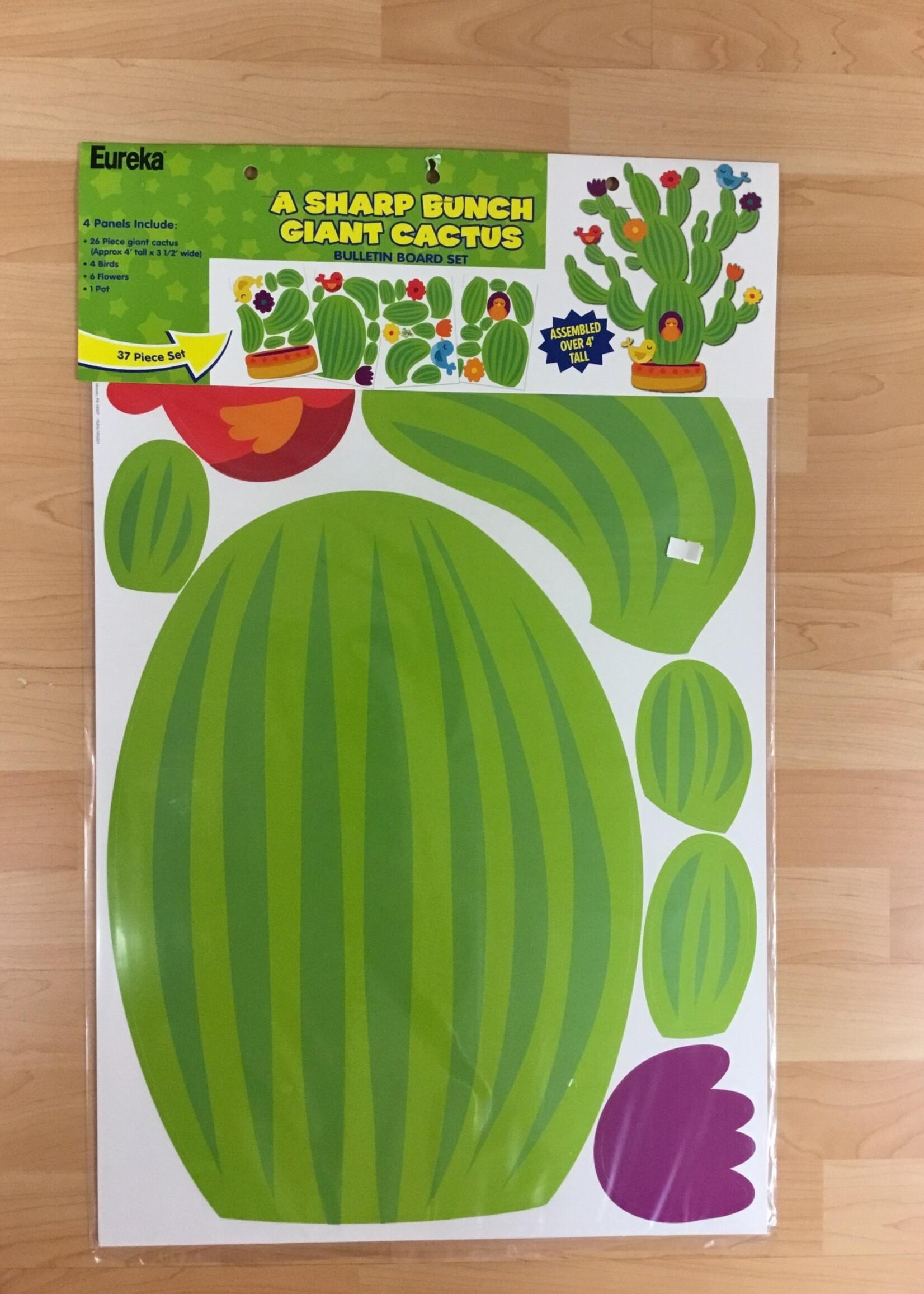 Giant Cactus Bulletin Board Set