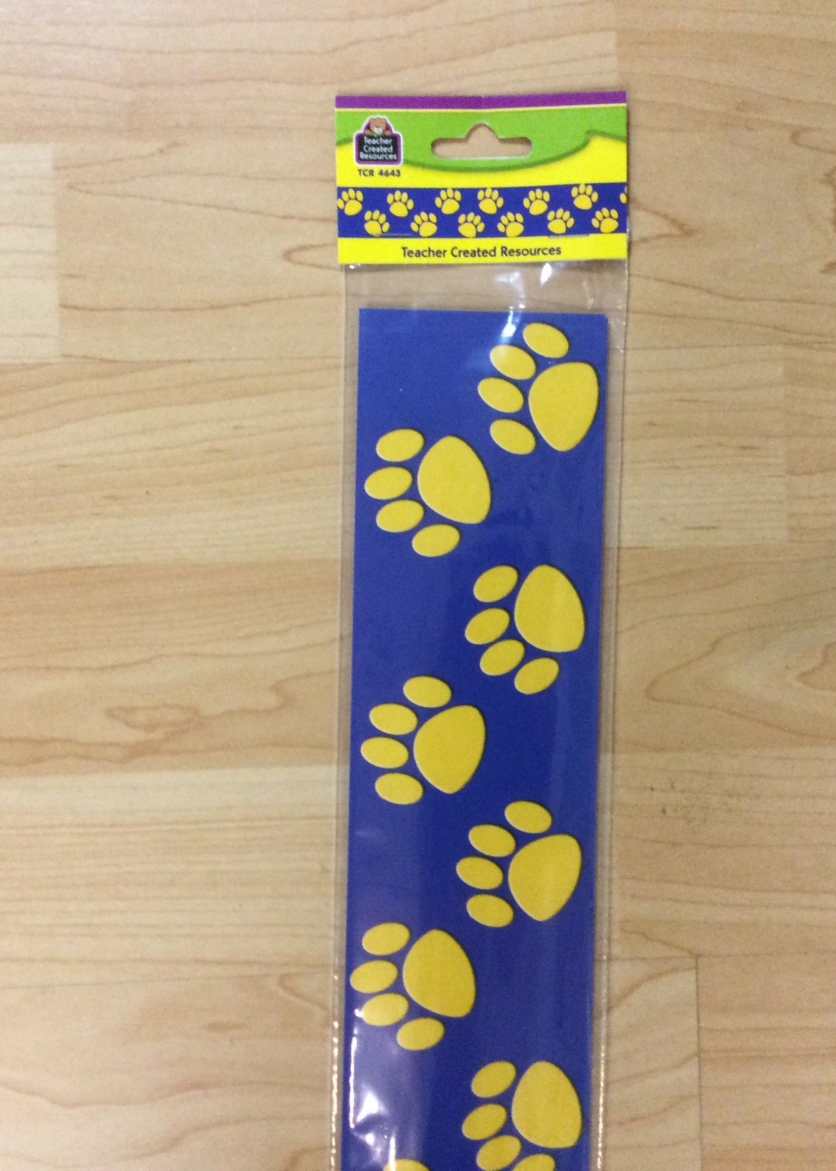 Blue & Gold Paw Print Border 35'