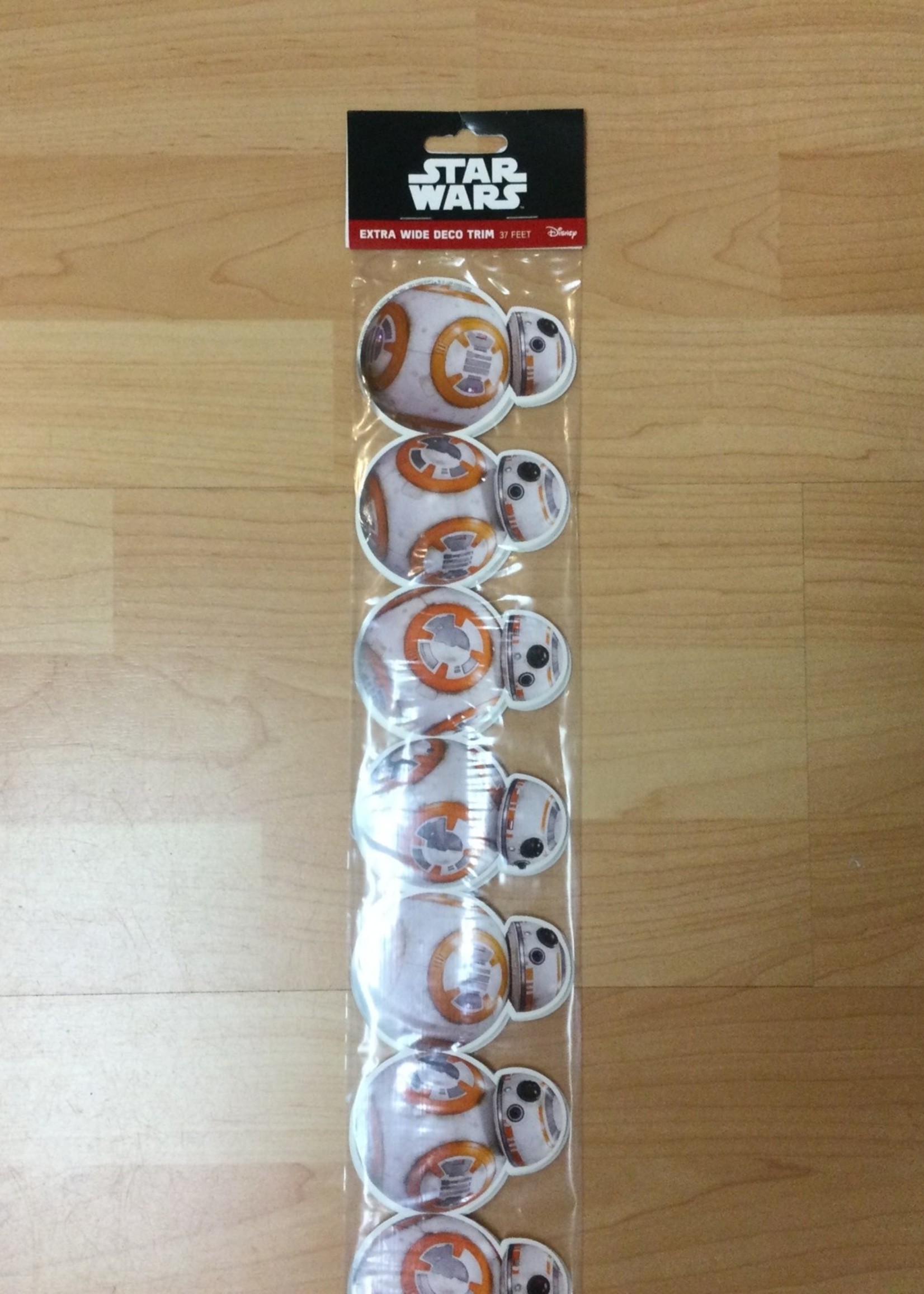 Star Wars BB8 Border 37'