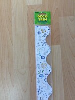 Danish Floral Scalloped Border 37'