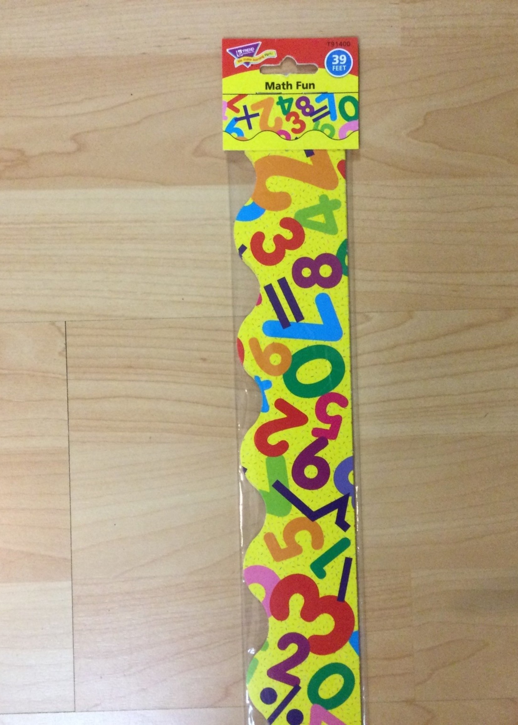 Math Fun Scalloped Border 39'