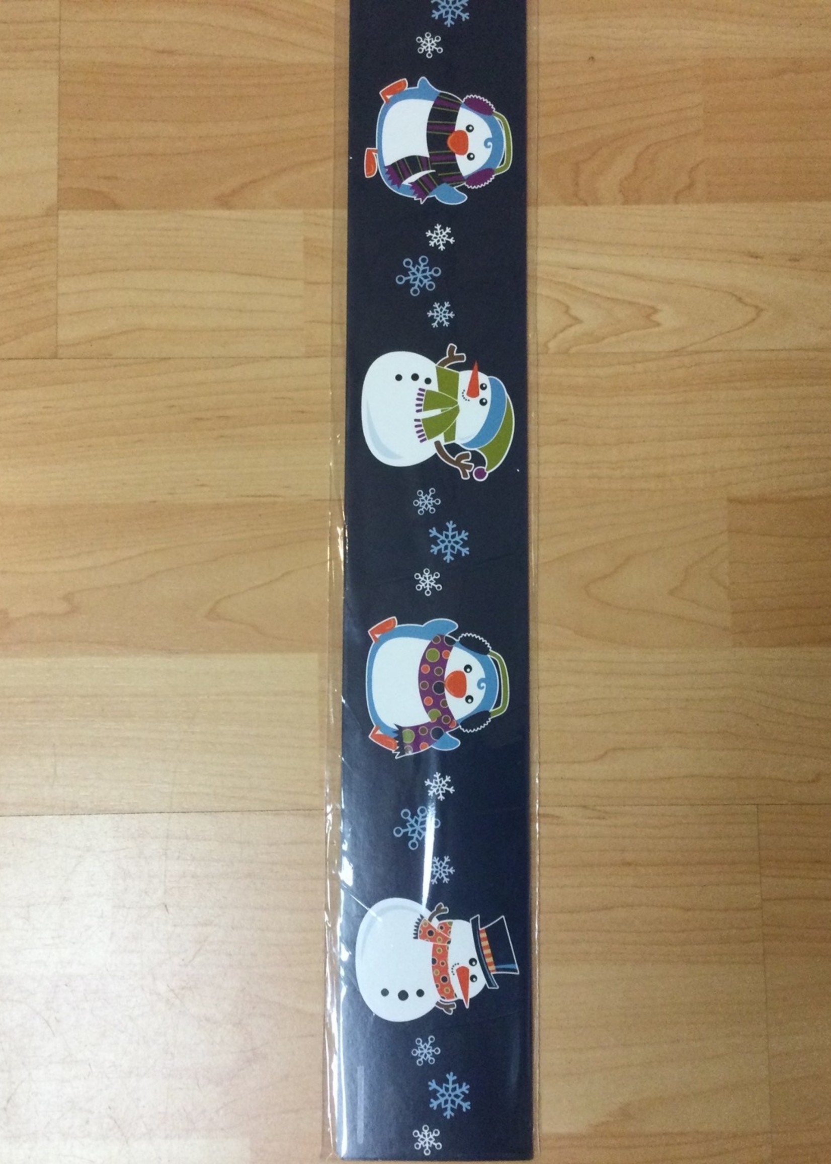Winter Fun Penguins Straight Border 36"
