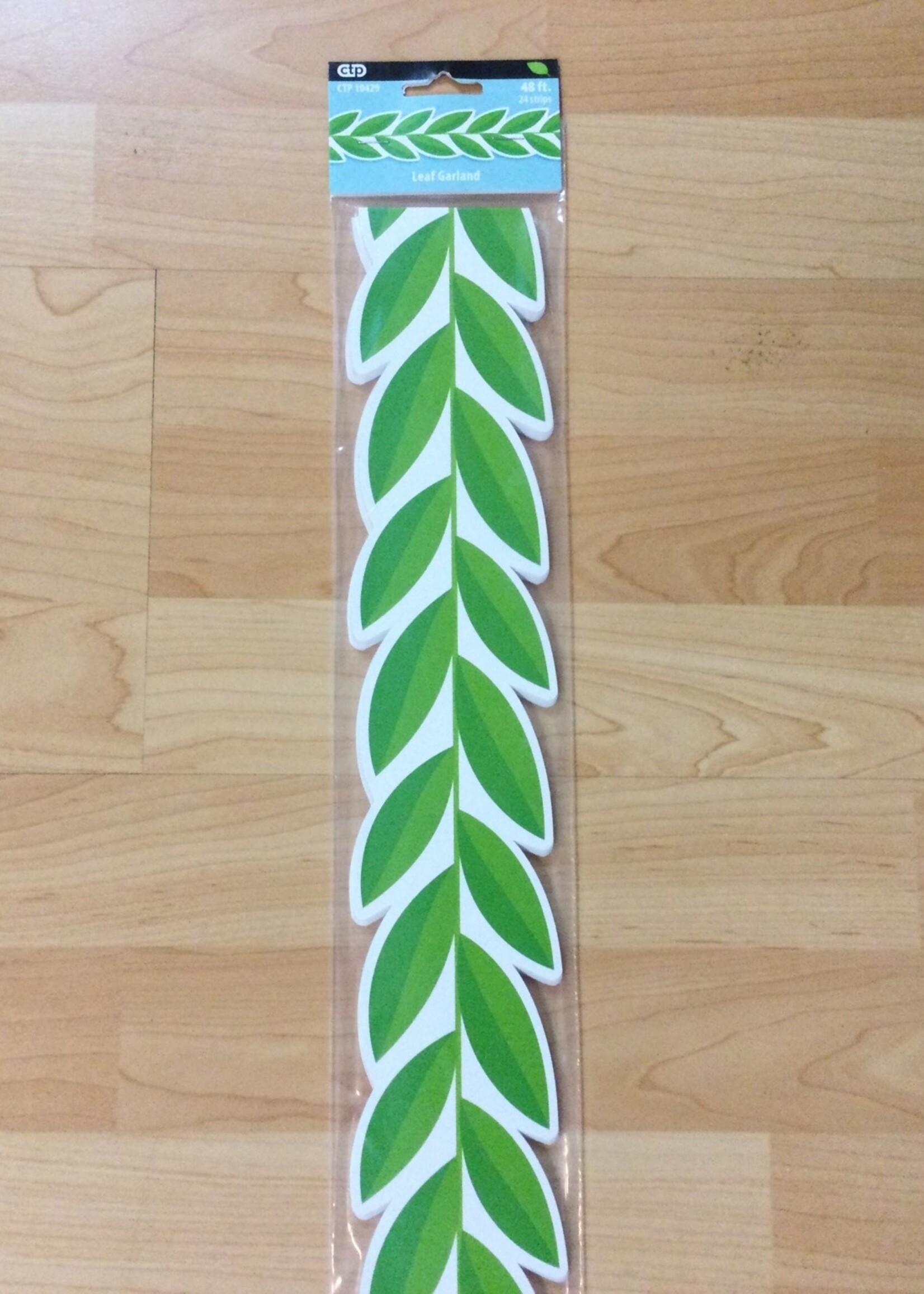 Leaf Garland EZ Border 48'