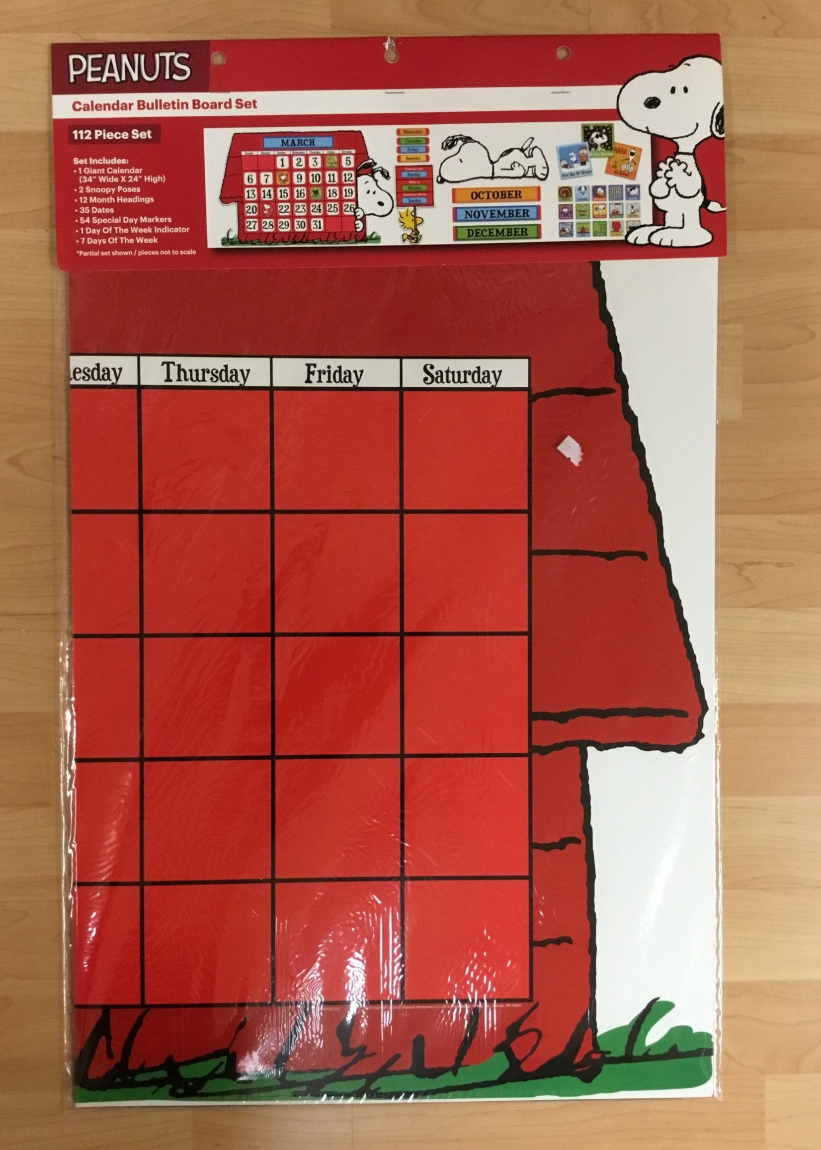 Peanuts Calendar Bulletin Board Set