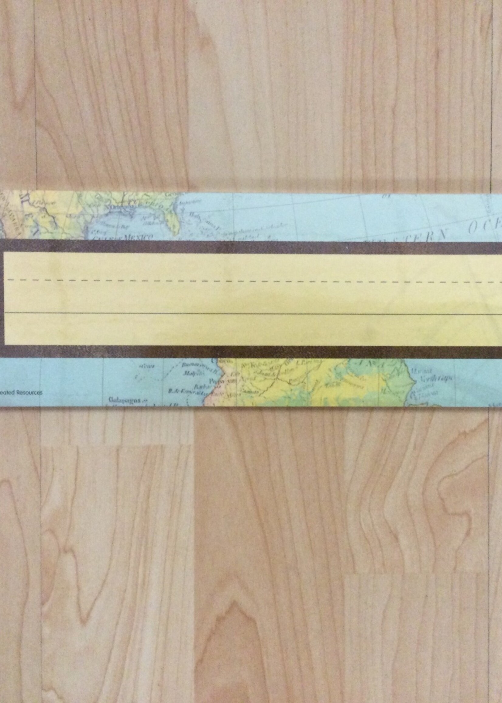 Travel the Map Nameplates 36pk