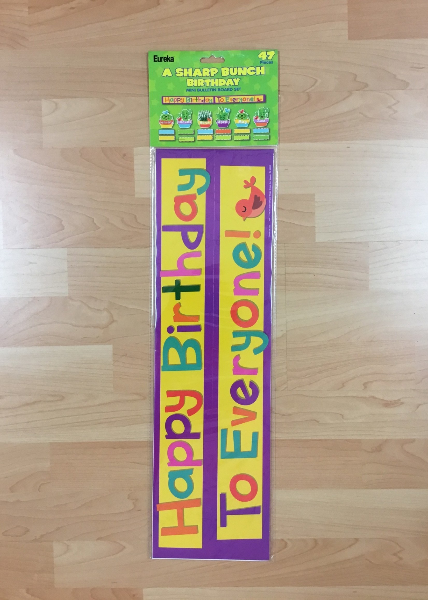 A Sharp Bunch Birthday Mini Bulletin Board