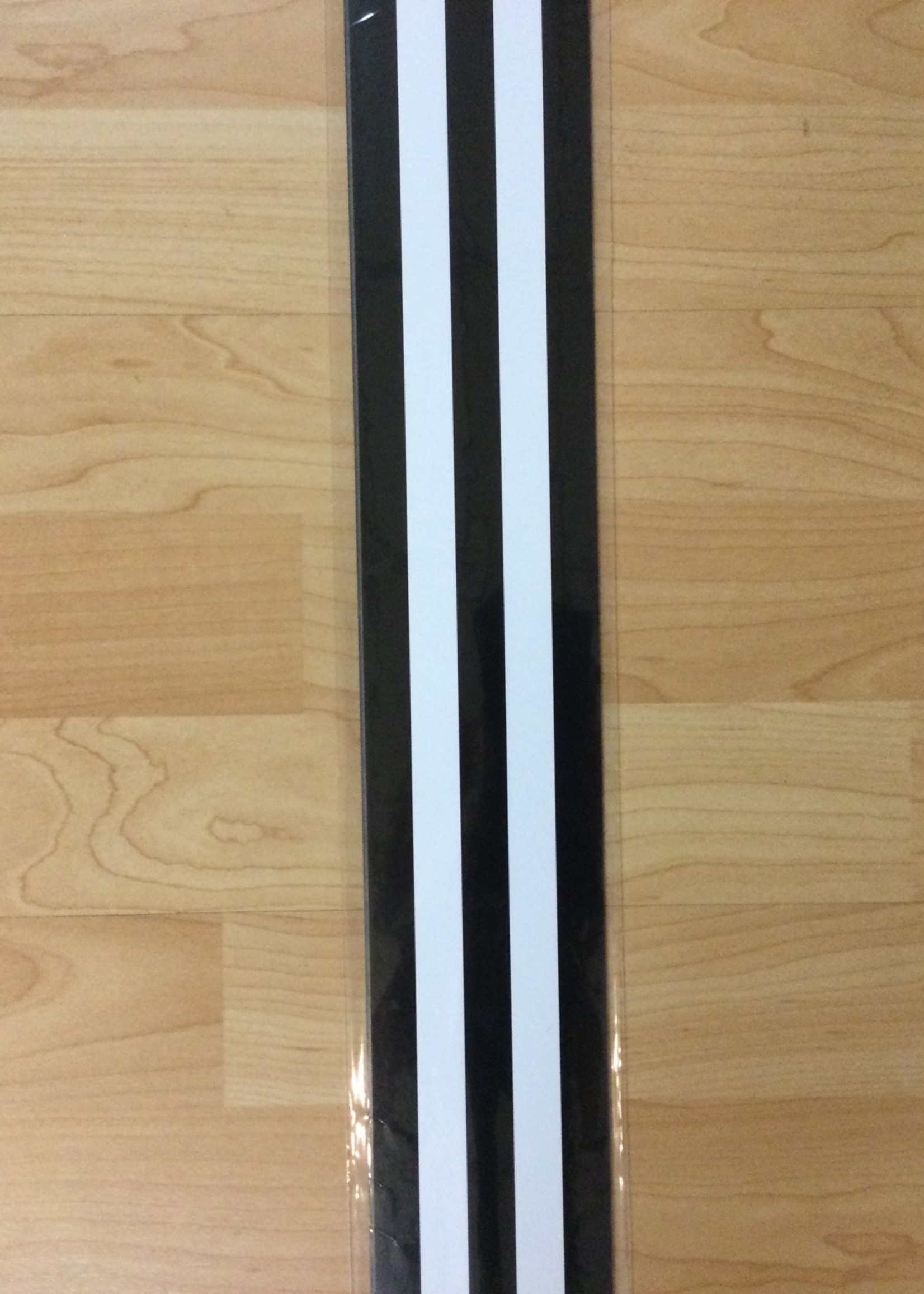 Black & White Stripe Straight Border