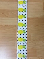 Schoolgirl Style Simply Stylish Pineapple Straight Border