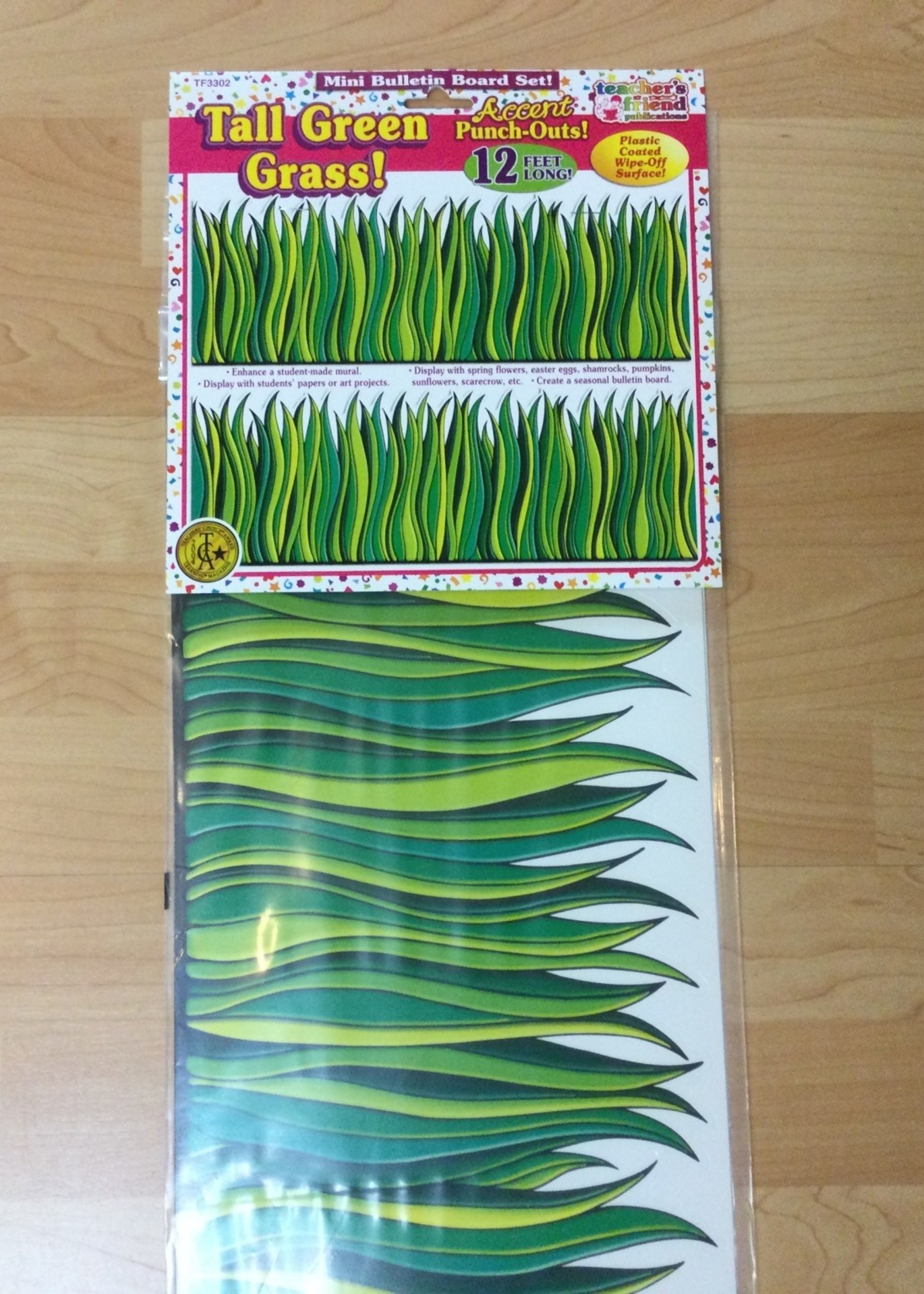 Tall Green Grass Jumbo Border 12'
