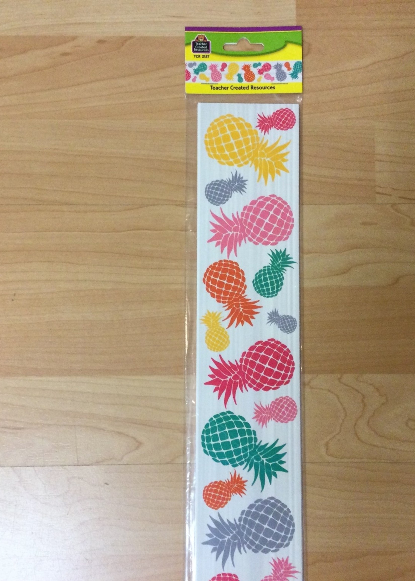 Tropical Punch Pineapples Straight Border 35'