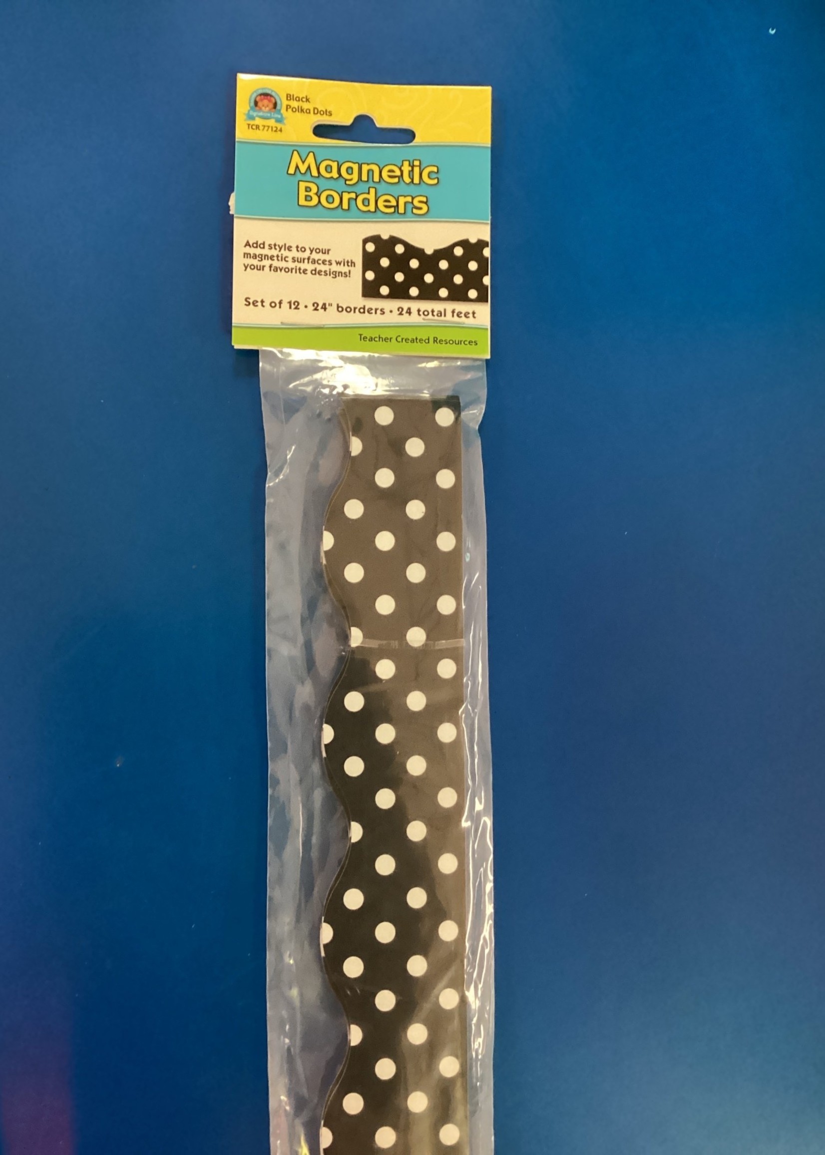 Black Polka Dot Magnetic Scalloped Border 24'