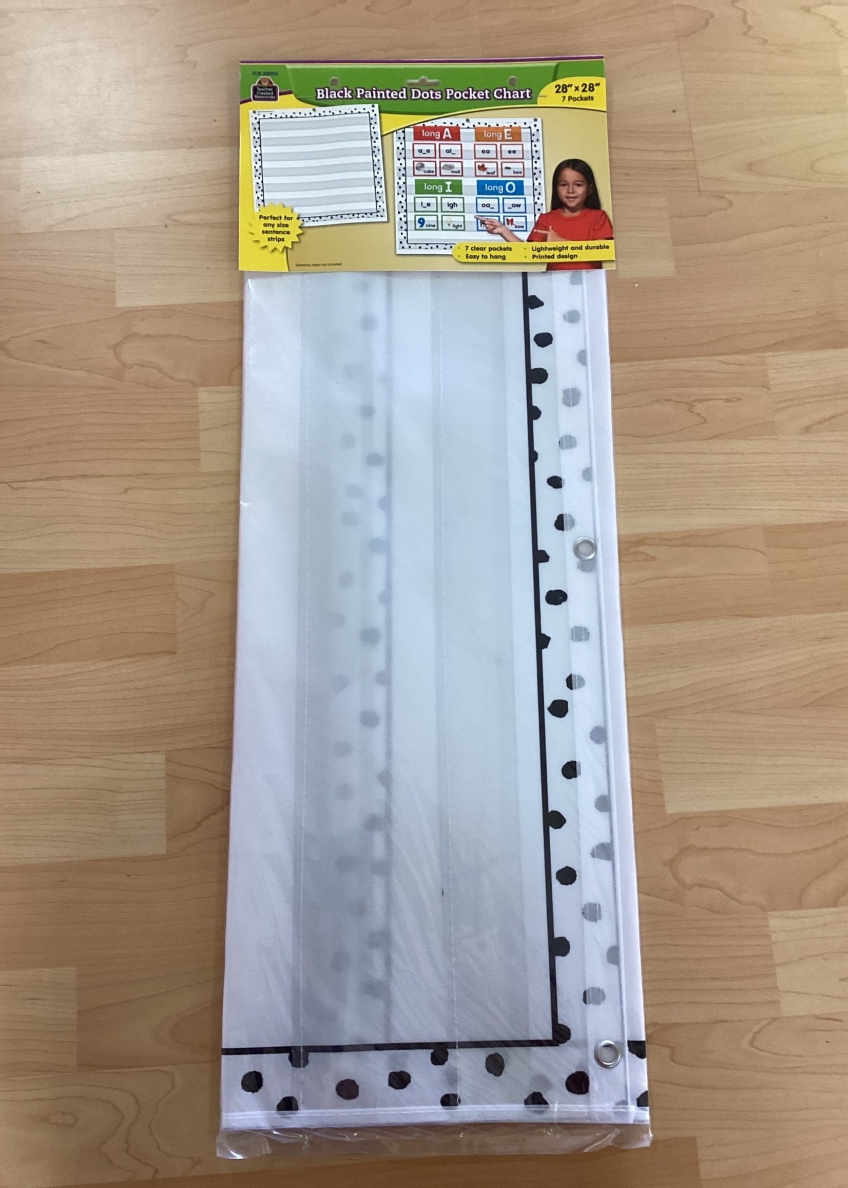 Black Painted Dots 7-Pocket Chart