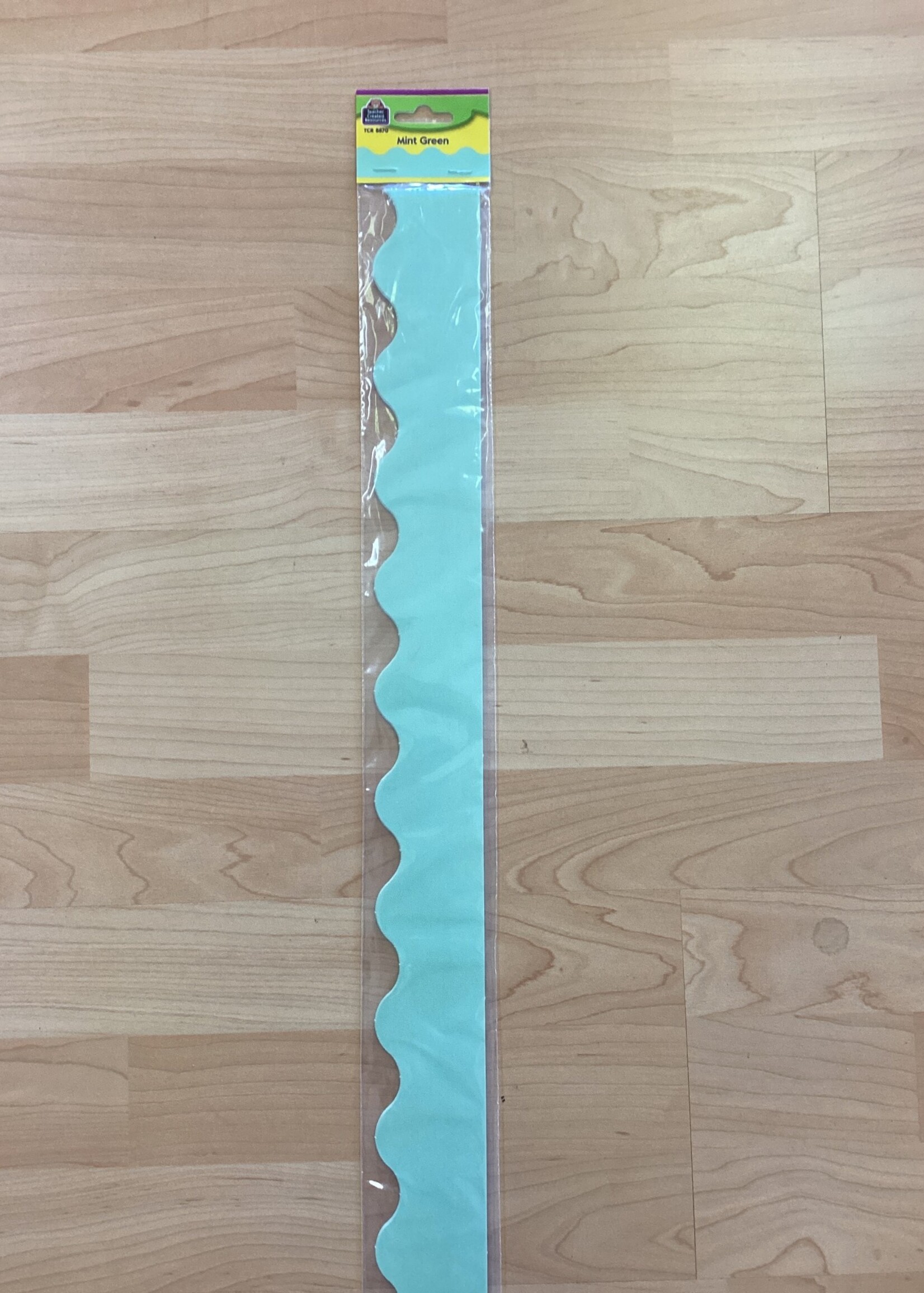 Mint Green Scalloped Border