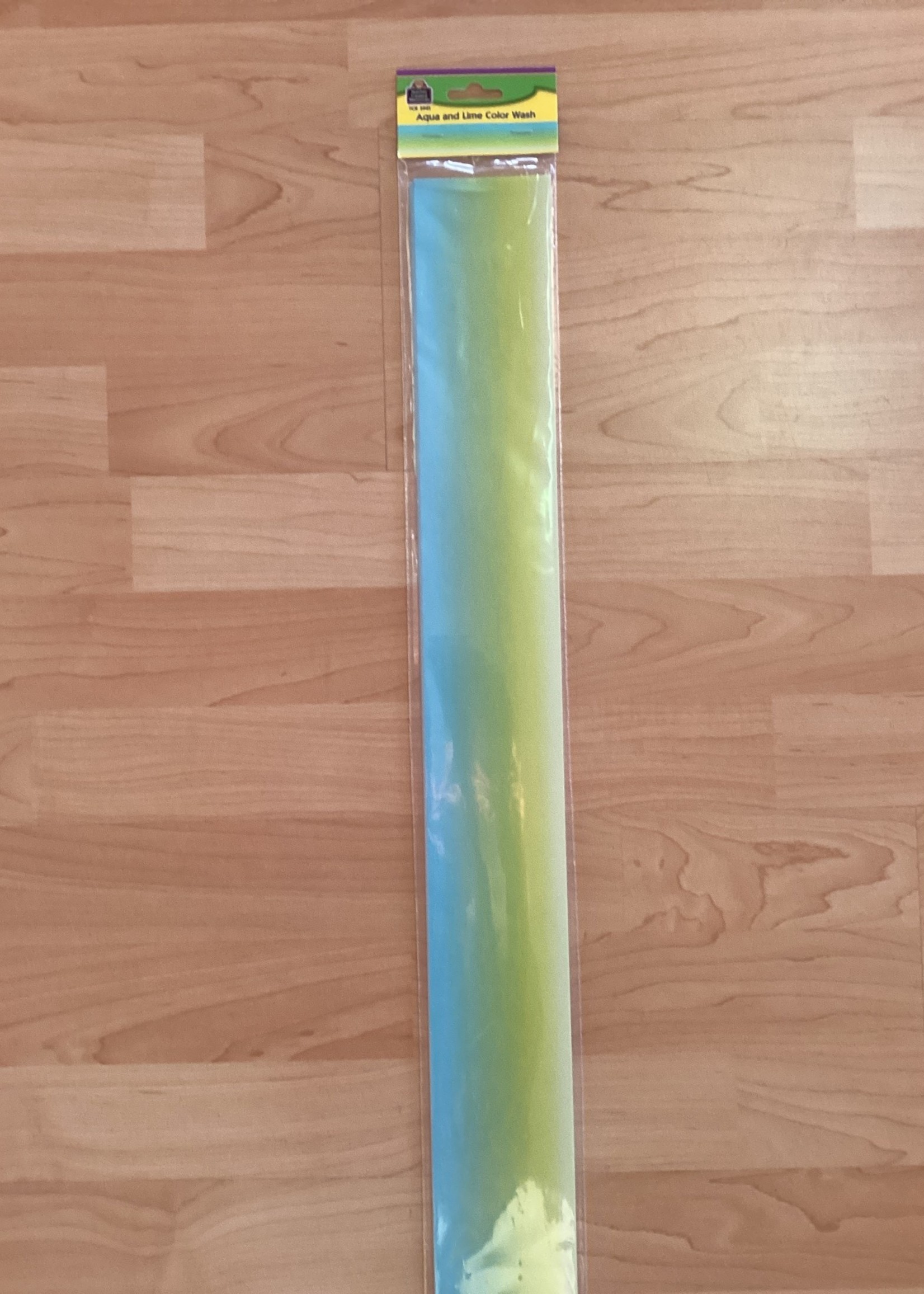 Aqua & Lime Color Wash Border 35'