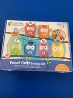 Vowel Owls Sorting Set