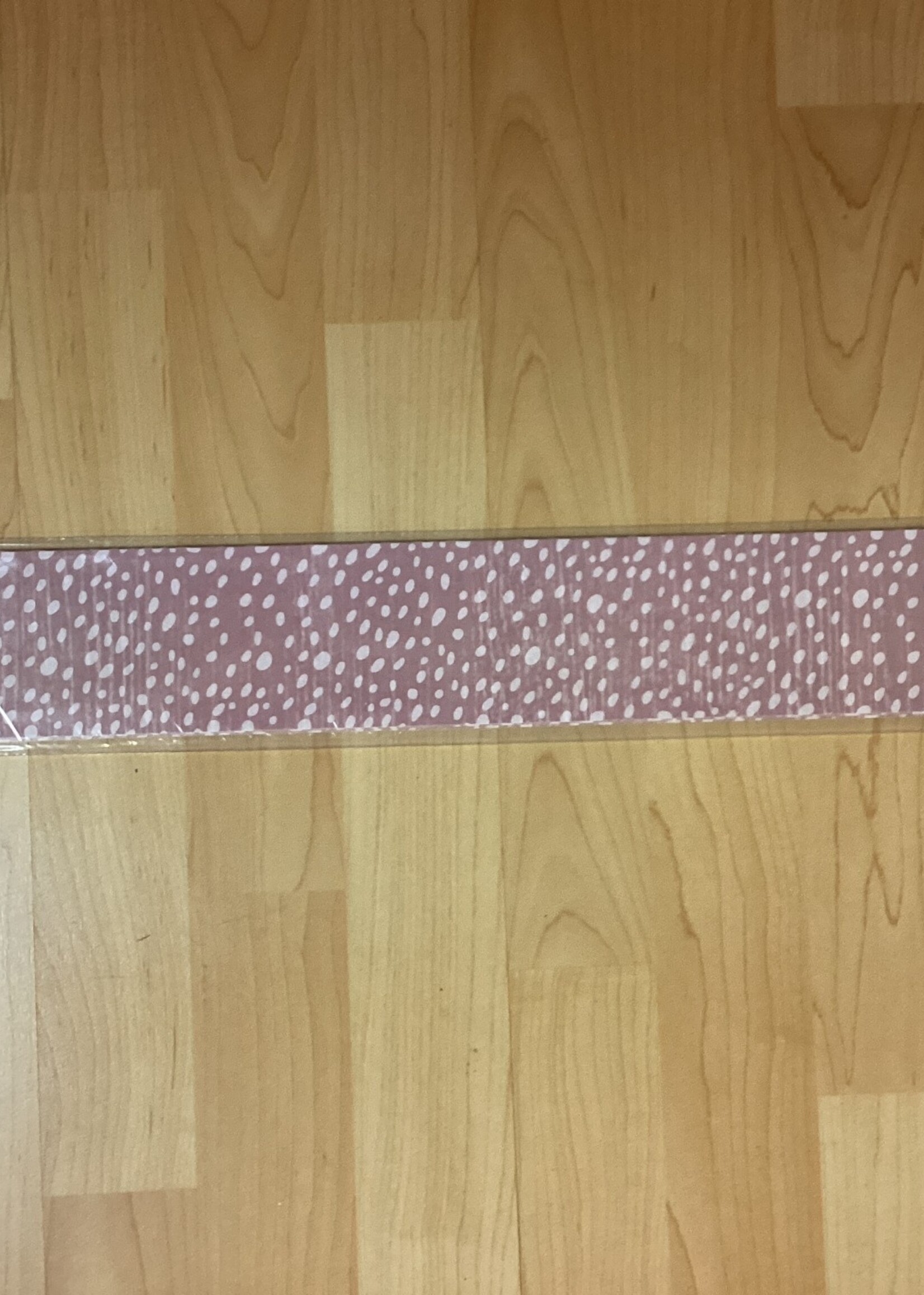 Classroom Cottage Vintage Rose Dots Border 35’