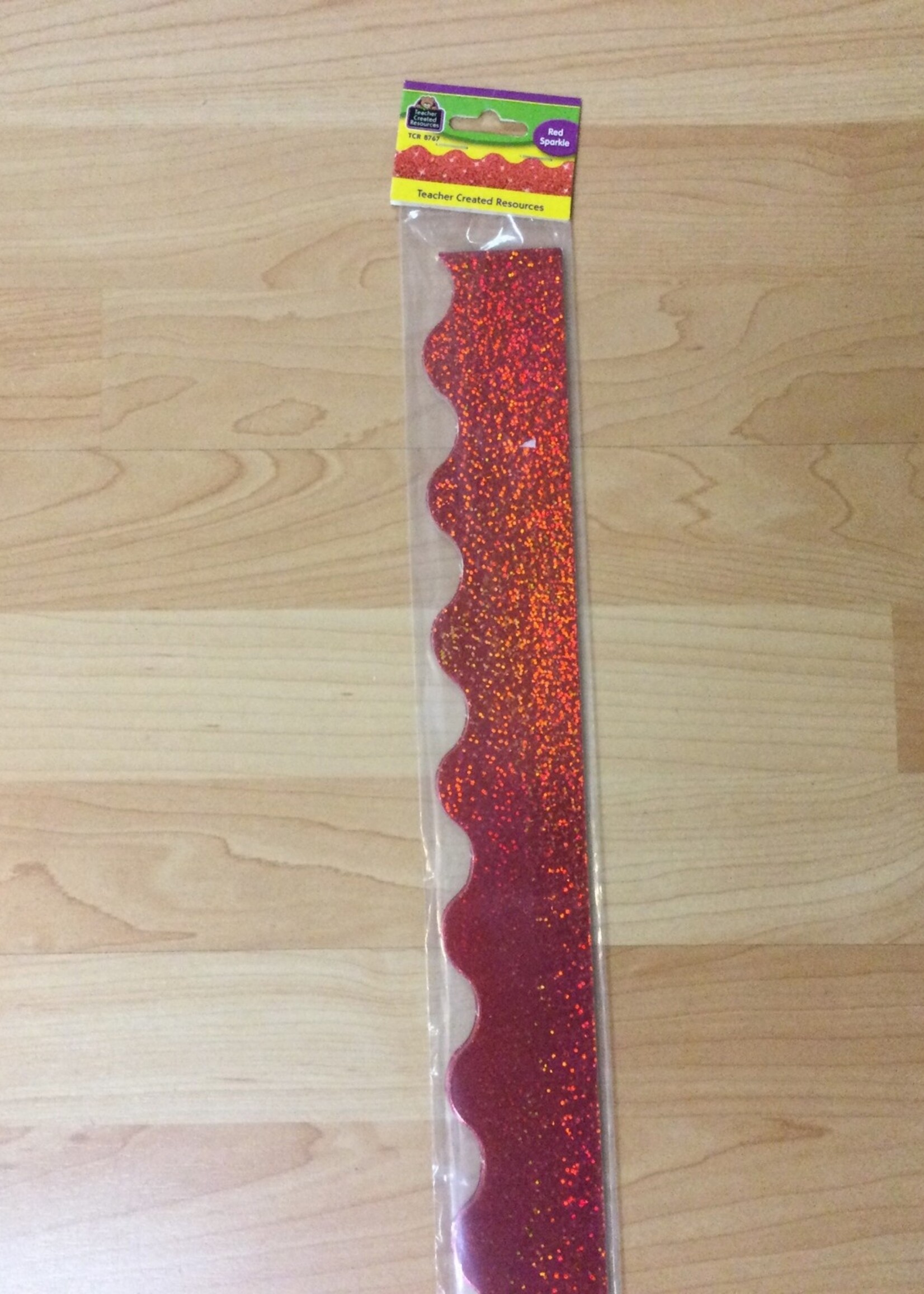Red Sparkle Scalloped Border