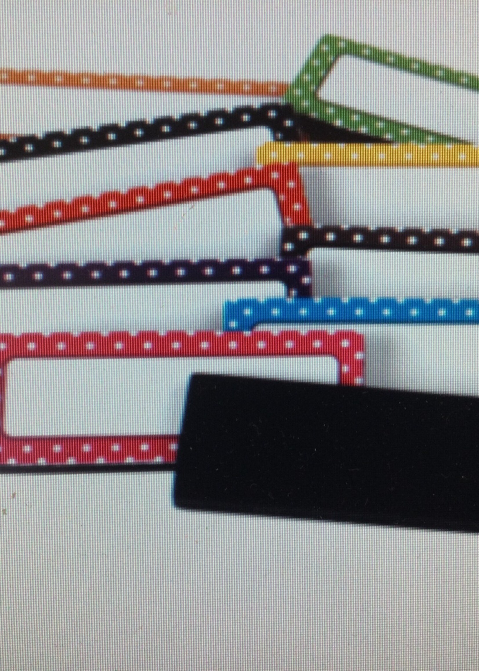 Polka Dots Magnetic Labels 30pc
