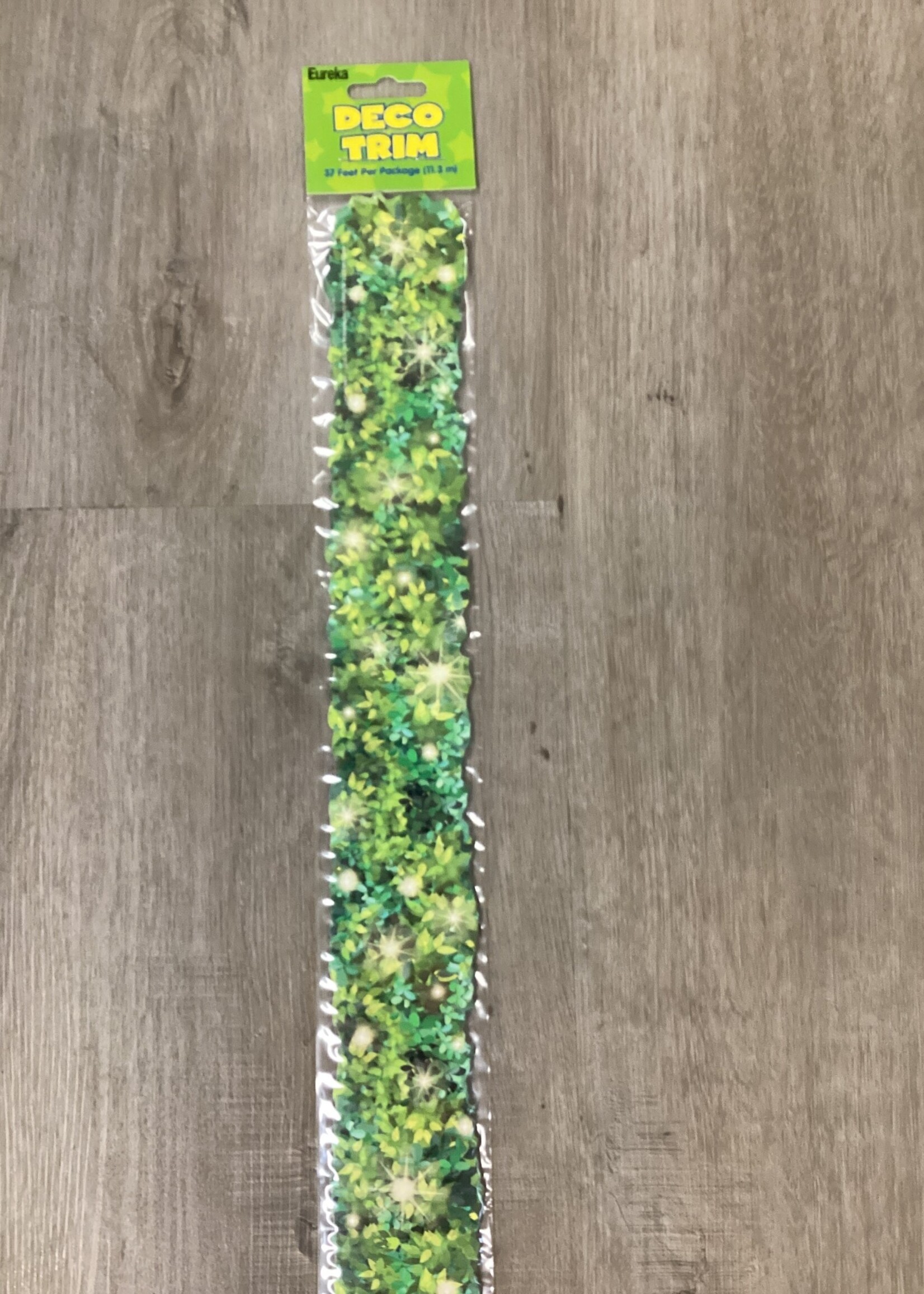 Curiosity Garden Twinkle Hedge Border 37’