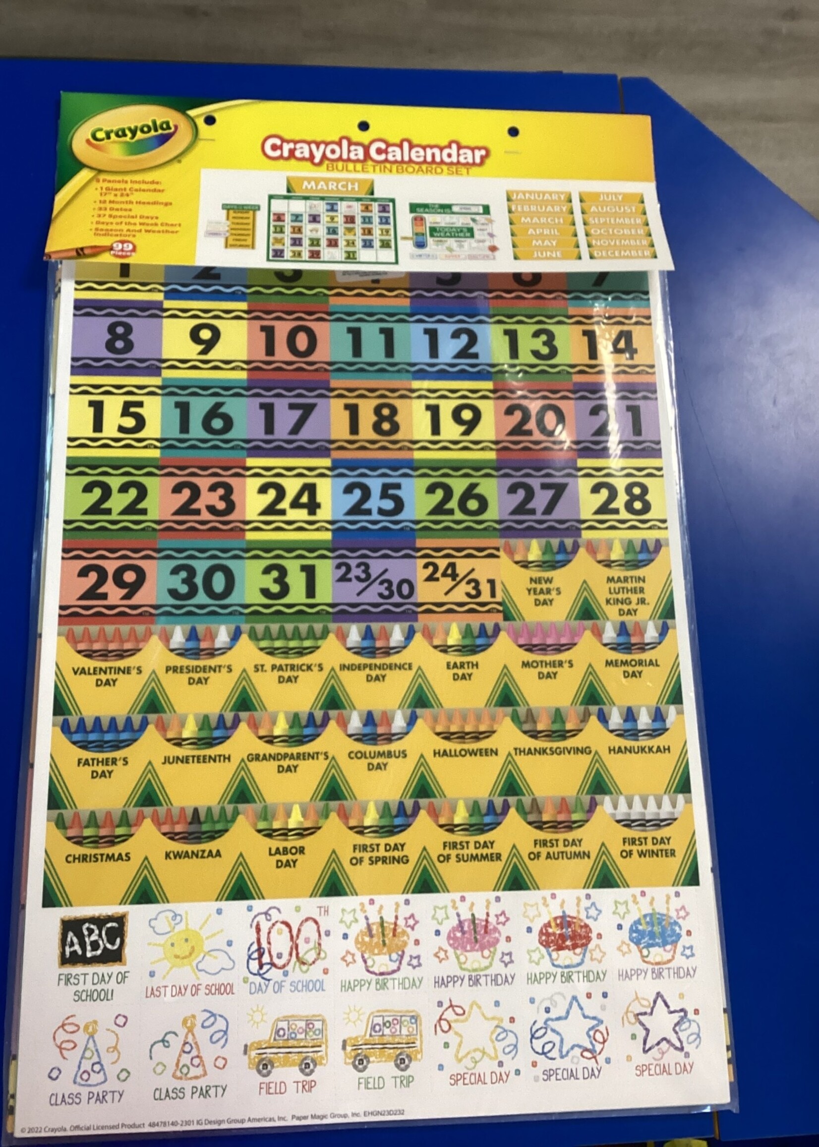 Crayola Crayon Calendar Bulletin Board Set