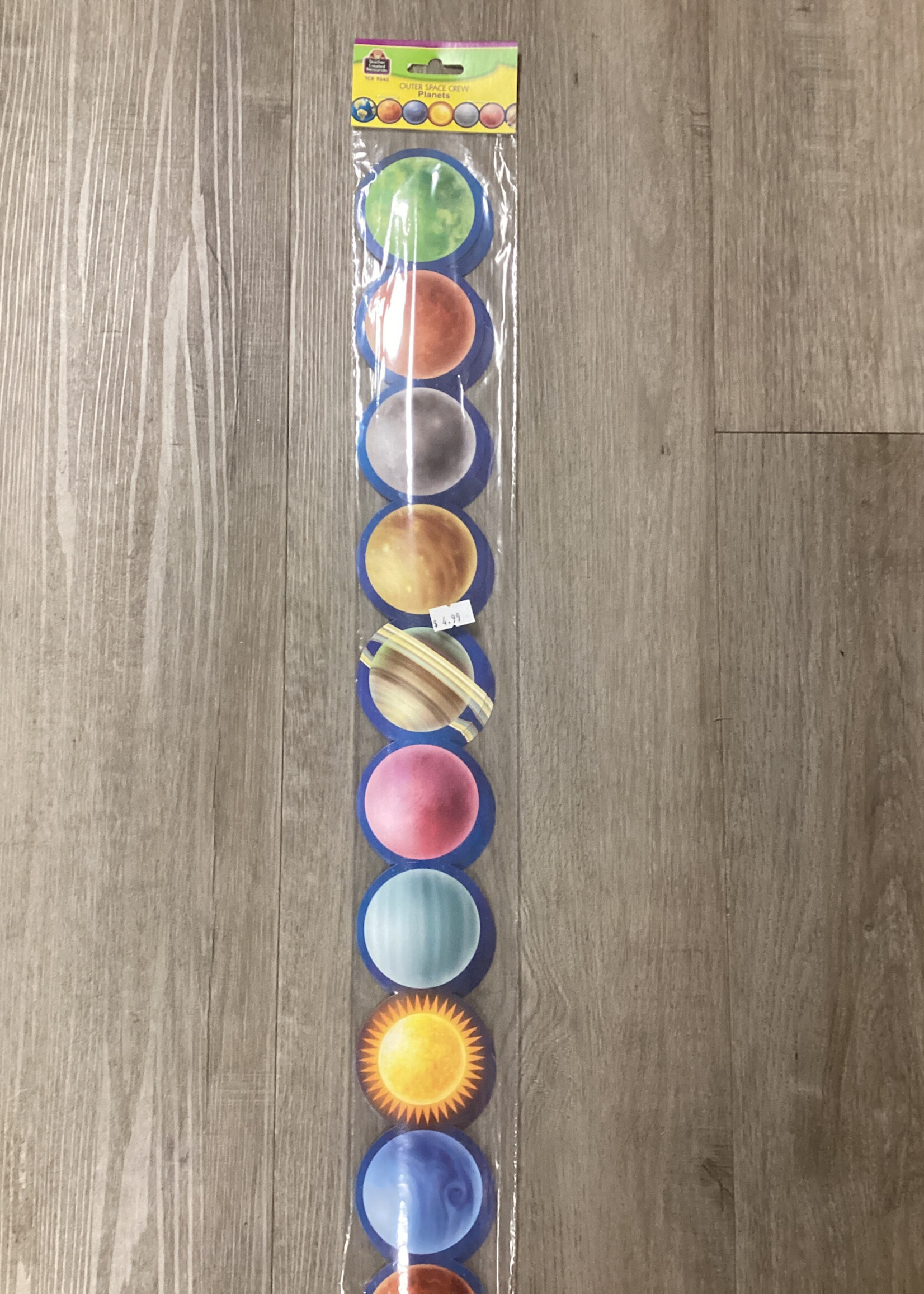 Outer Space Crew Planets Die Cut Border 35'