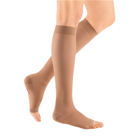 mediven sheer & soft for Women, 30-40 mmHg Panty Closed Toe Compression  Stockings, Ebony, VI-Petite