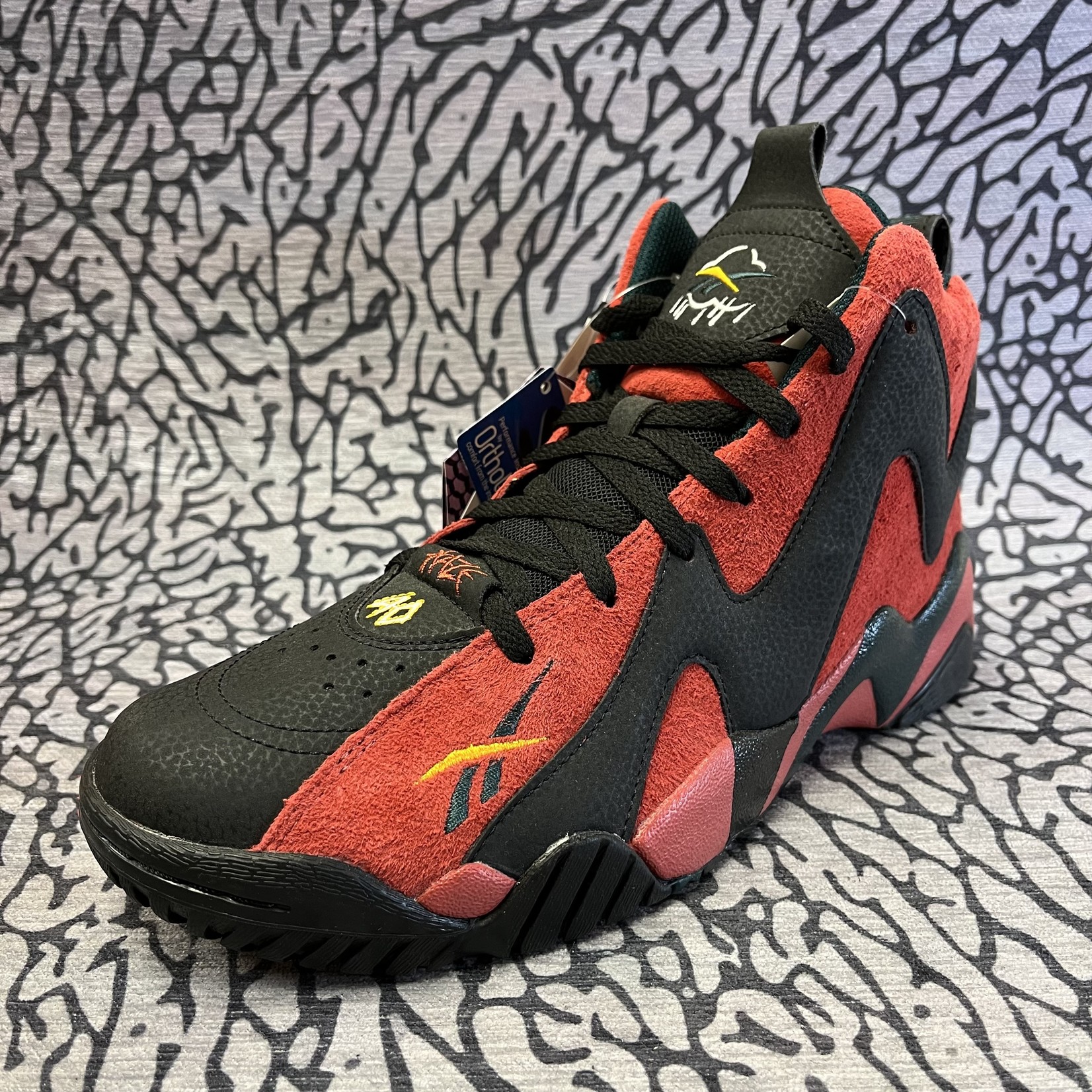 Reebok Kamikaze II Black Red - Lavish 