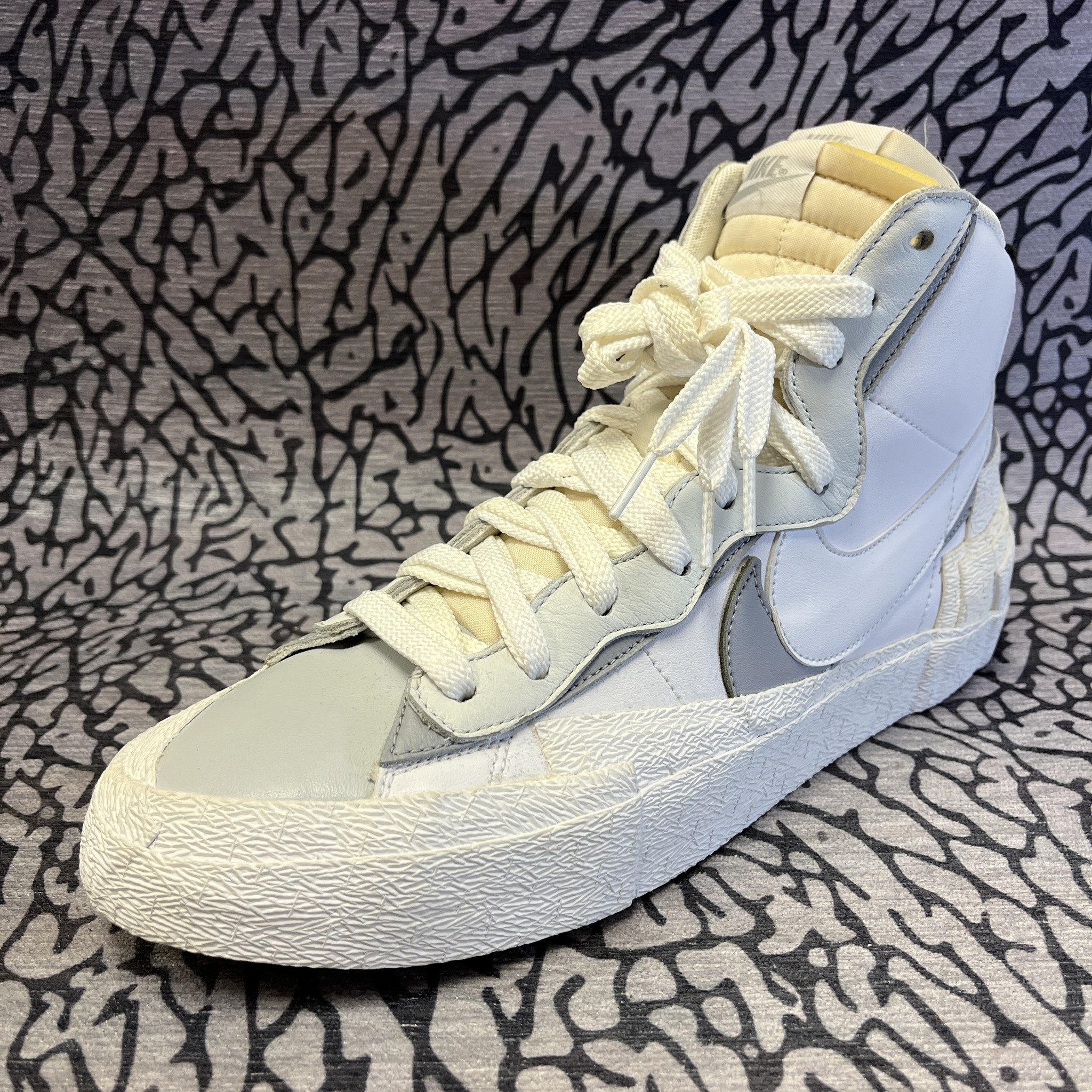 Nike Nike Blazer Mid Sacai White - Lavish Sneakers