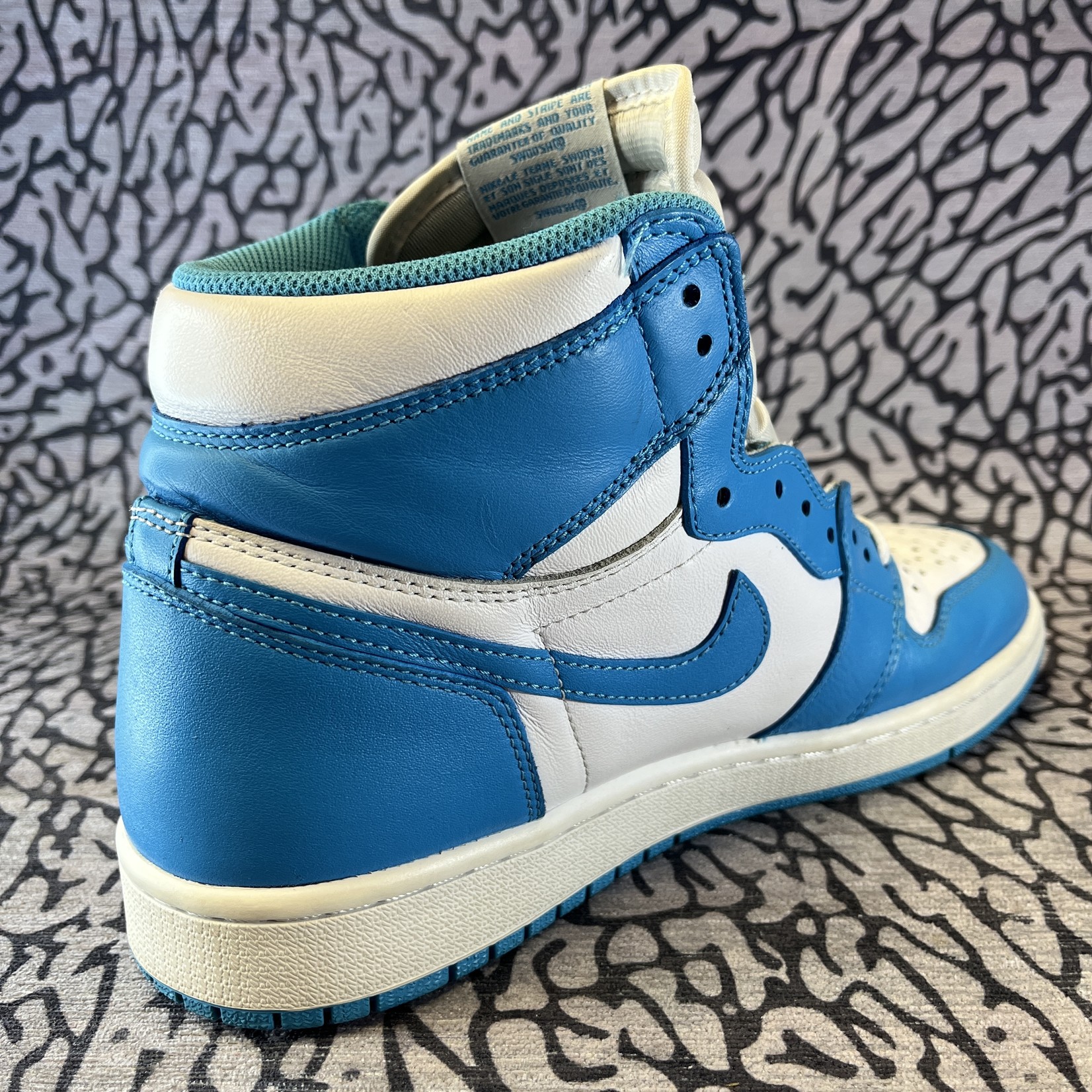 Jordan Pre-owned Air Jordan 1 Retro High UNC Rep Box