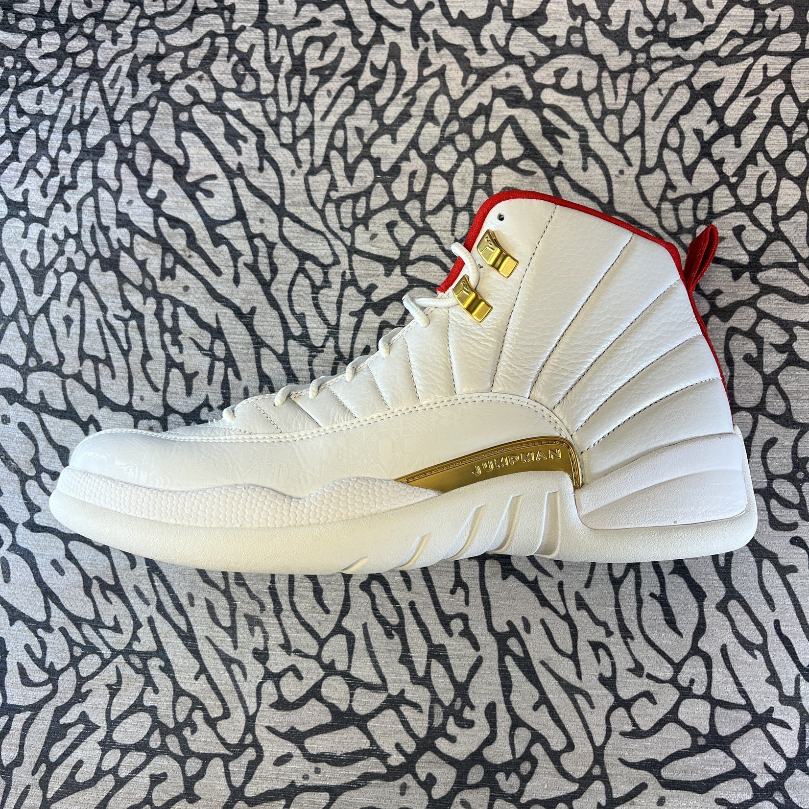 Jordan Pre-owned Air Jordan 12 Retro FIBA