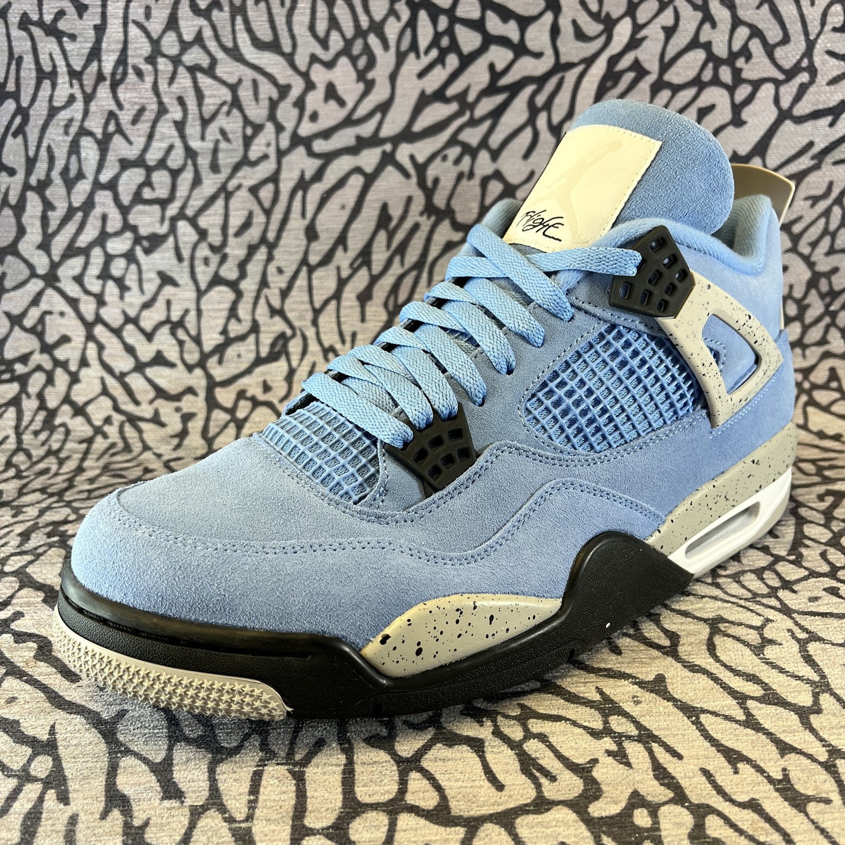 Jordan Air Jordan 4 Retro University Blue