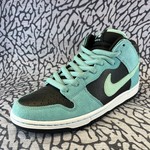 Nike SB Pre-owned Nike SB Dunk Mid Sea Crystal Rep Box