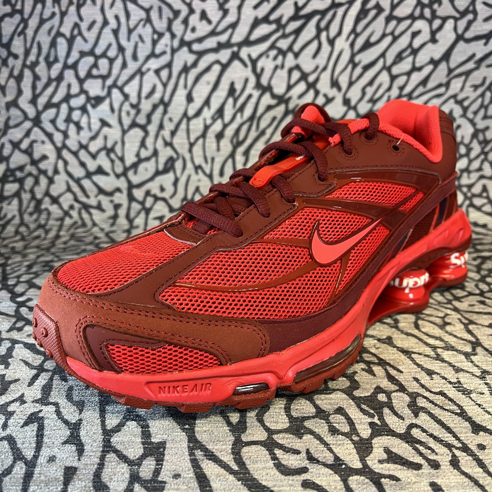 Nike Nike Shox Ride 2 SP Supreme Red - Lavish Life Sneakers