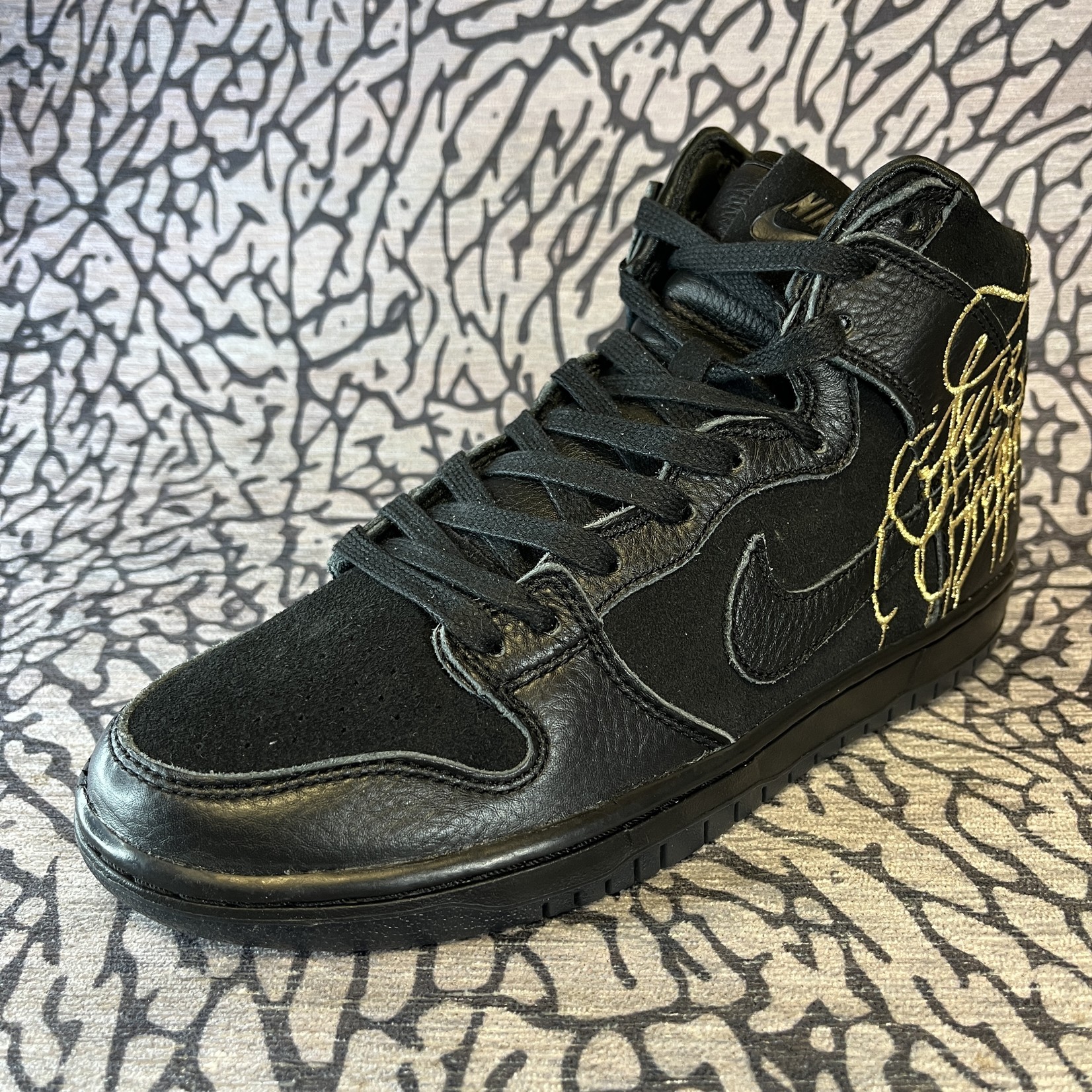 Nike SB Nike SB Dunk High FAUST Black Gold - Lavish Life Sneakers