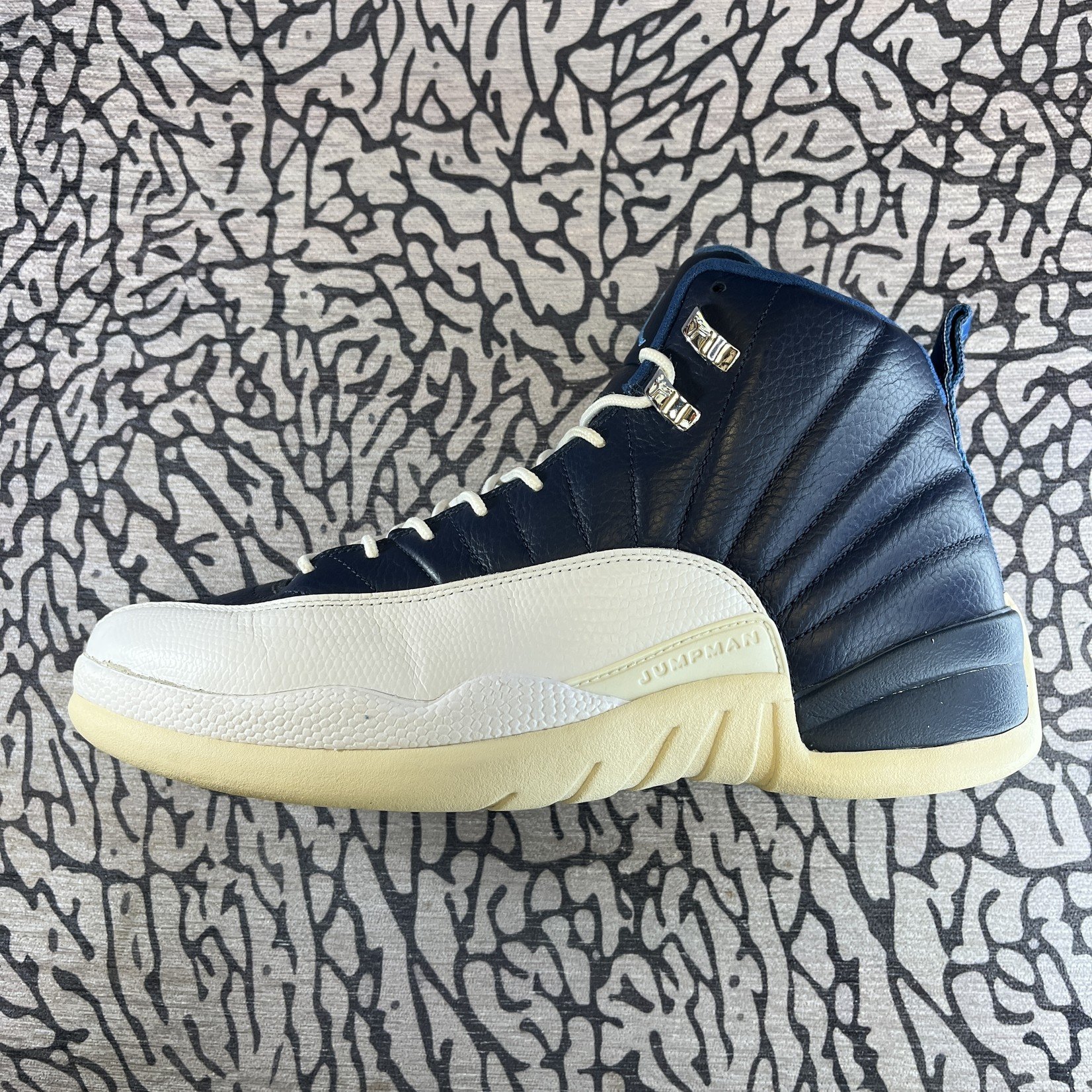 Jordan Pre-owned Air Jordan 12 Retro Obsidian 2012