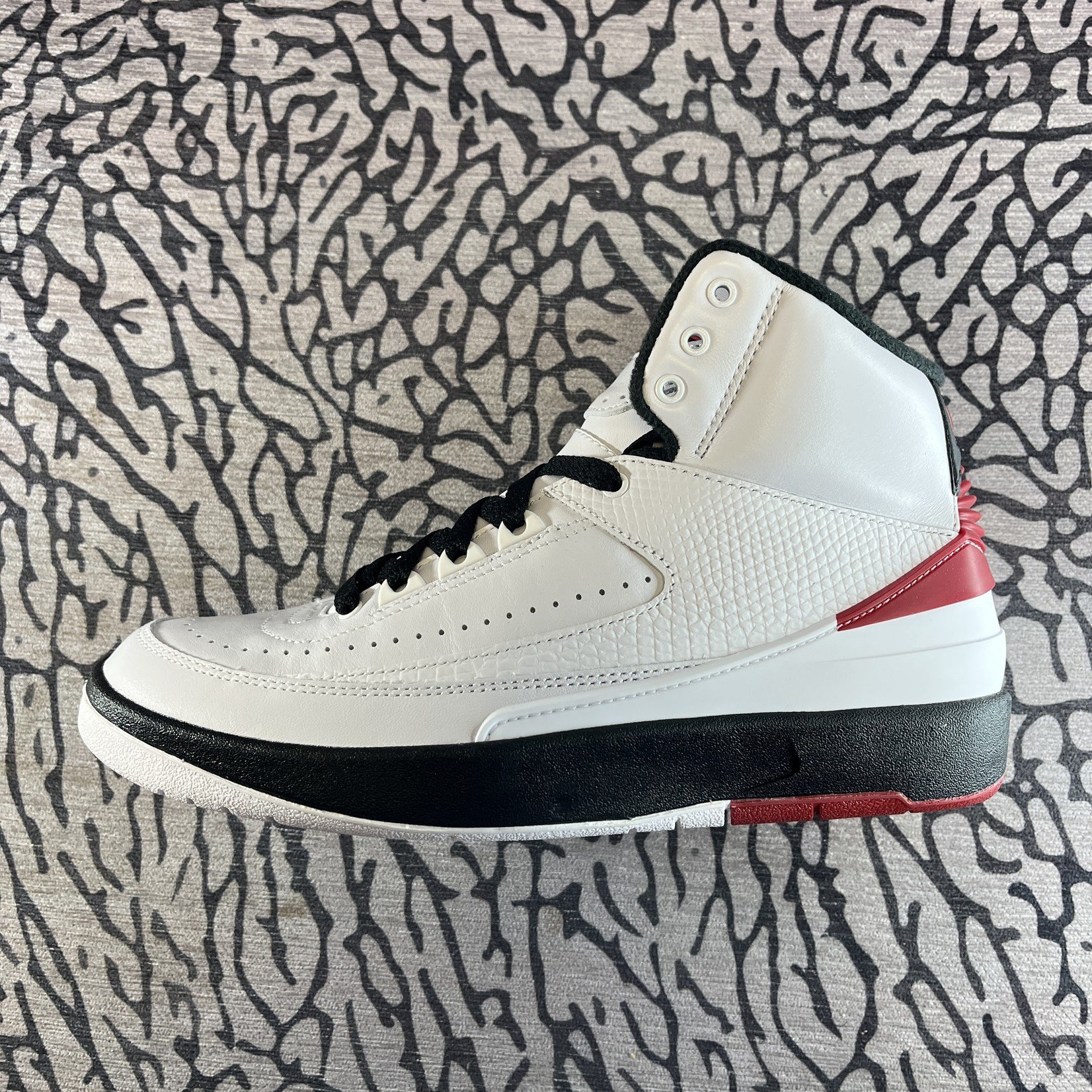 Jordan Air Jordan 2 Retro OG Chicago GS