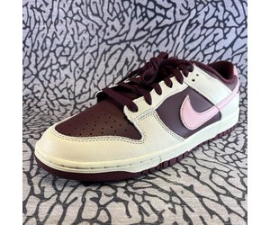 Nike Nike Dunk Low Retro PRM Valentine's Day - Lavish Life Sneakers