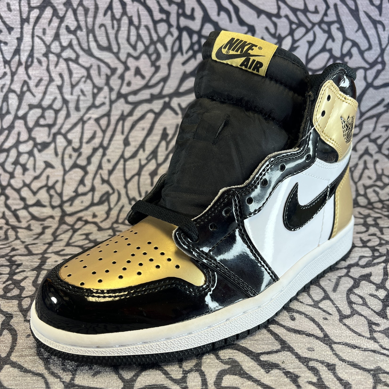 Jordan Pre-owned Air Jordan 1 Retro High NRG Patent Gold Toe Rep Box