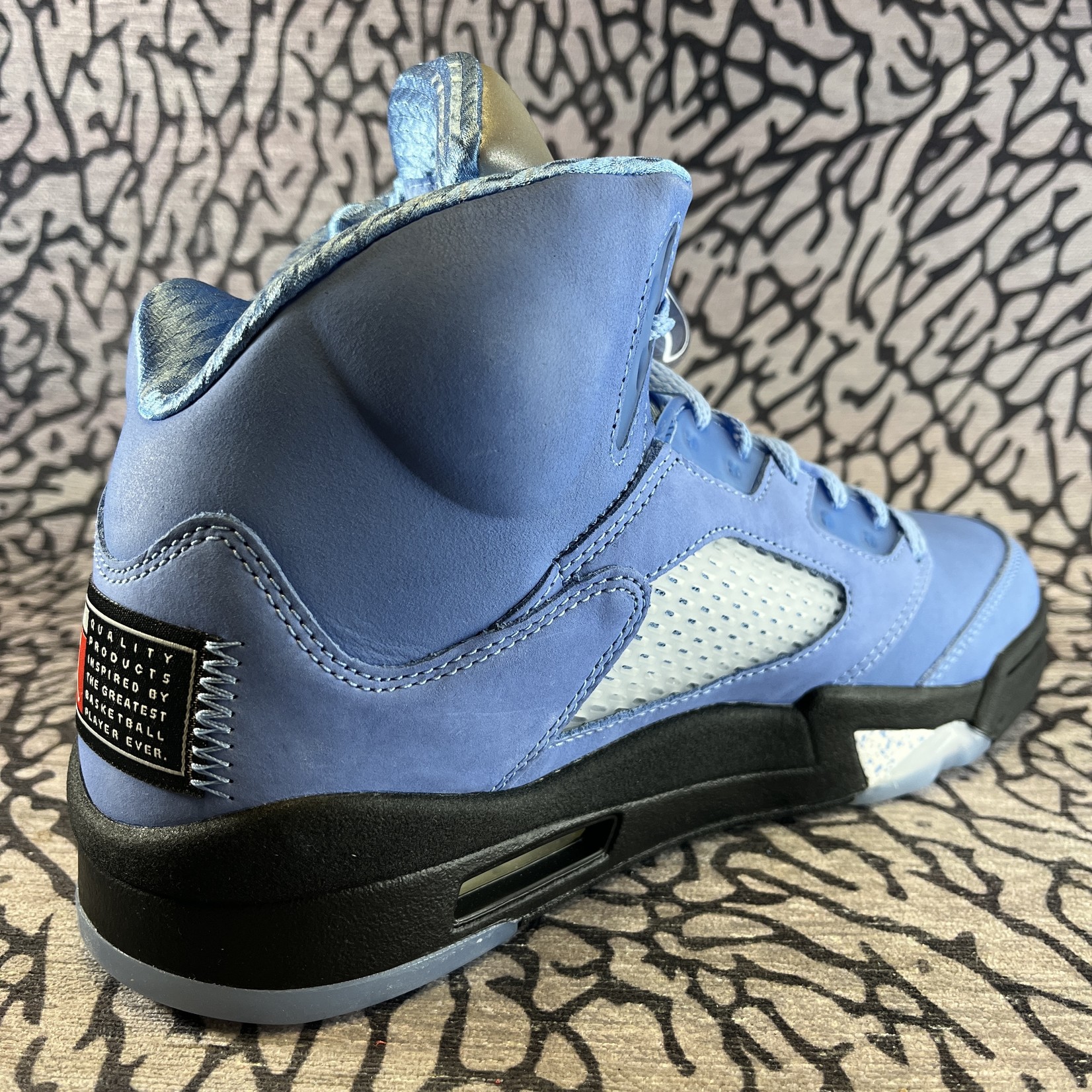 Air Jordan 5 Retro UNC Sneakers