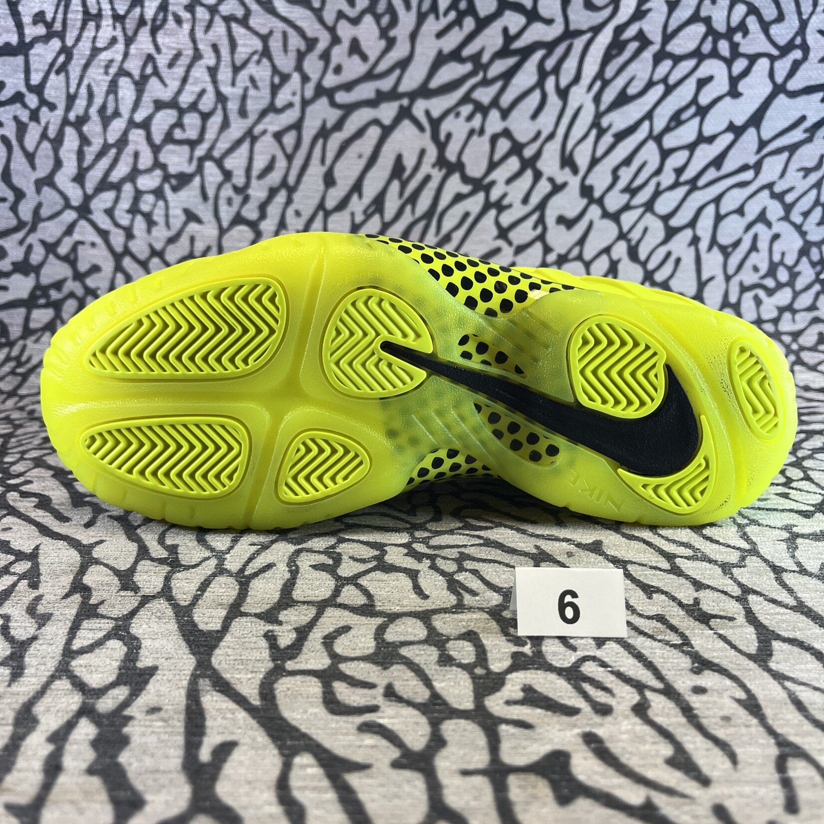 Nike Pre-owned Nike Air Foamposite Pro Volt