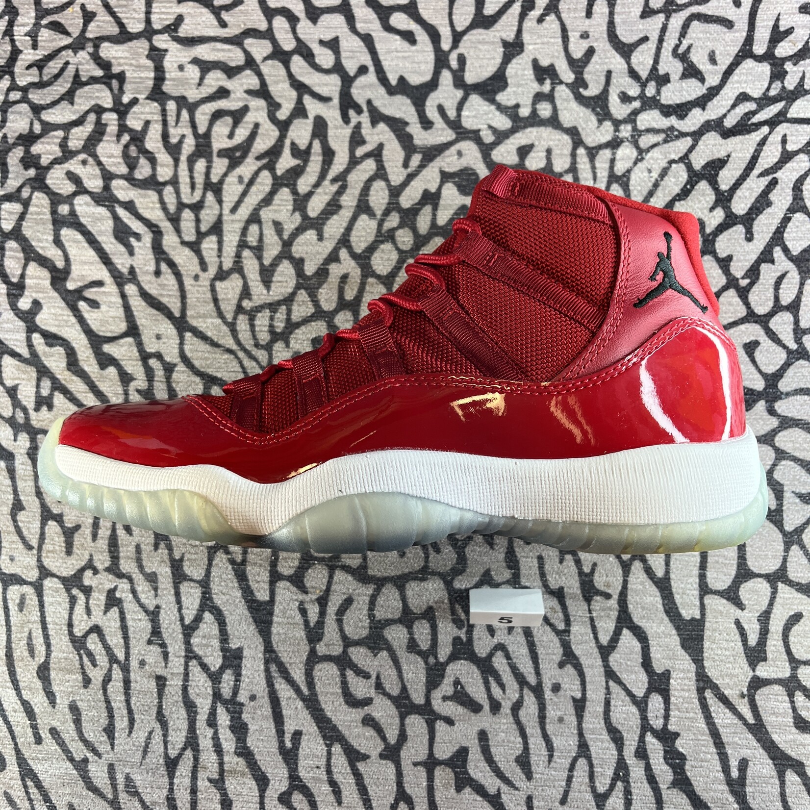 Jordan Pre-owned Air Jordan 11 Retro Win Like 96