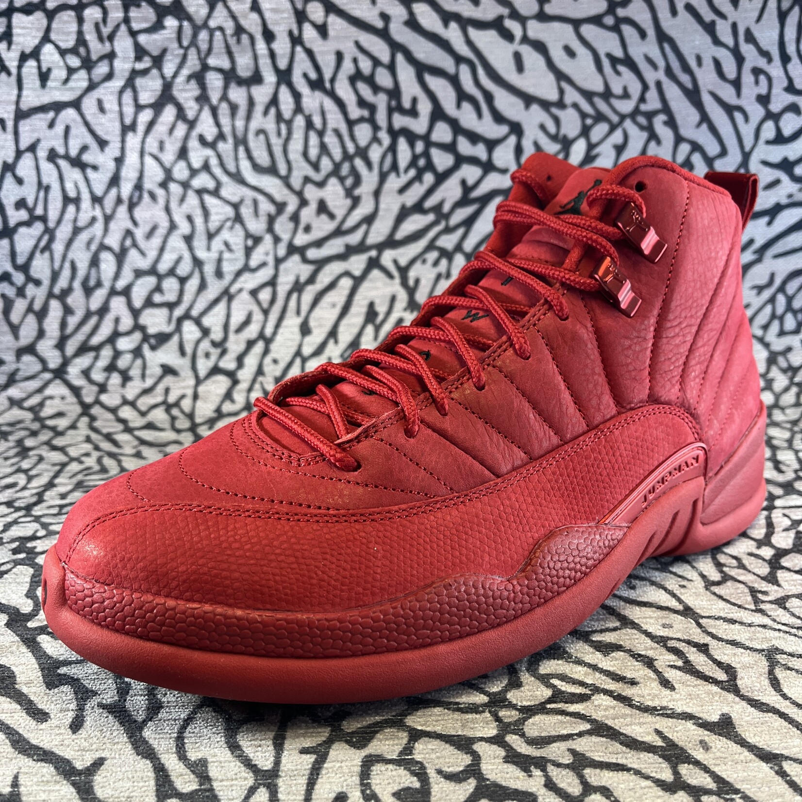 Jordan Air Jordan 12 Retro Gym Red Lavish Life Sneakers