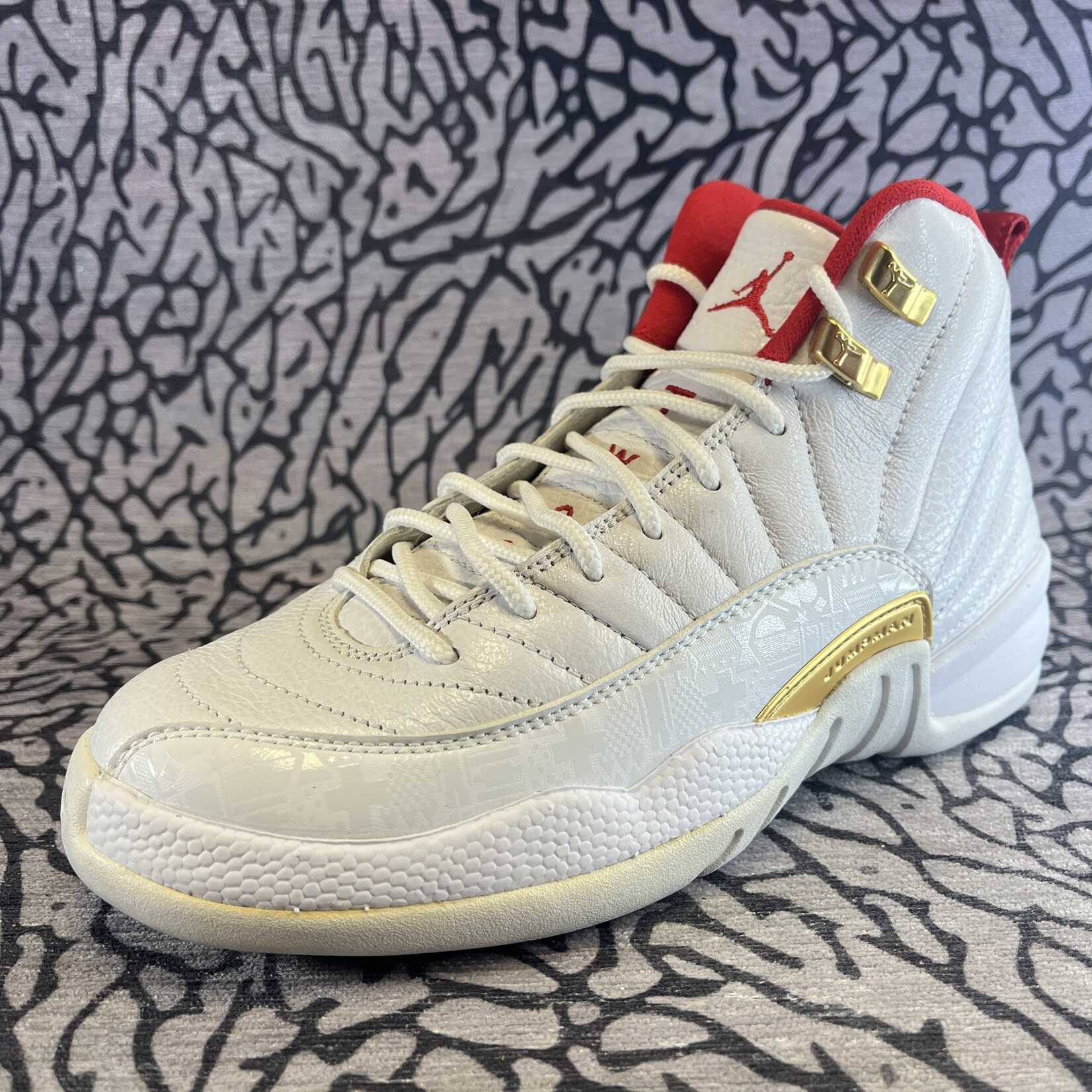 Air Jordan 12 Retro FIBA