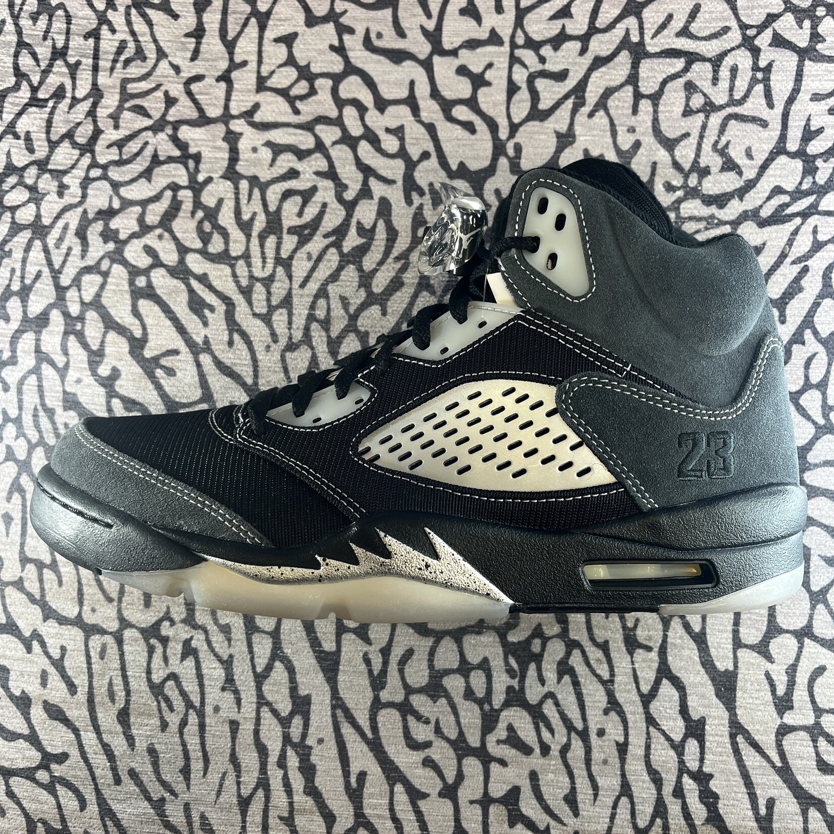 Jordan Air Jordan 5 Retro Anthracite - Lavish Life Sneakers