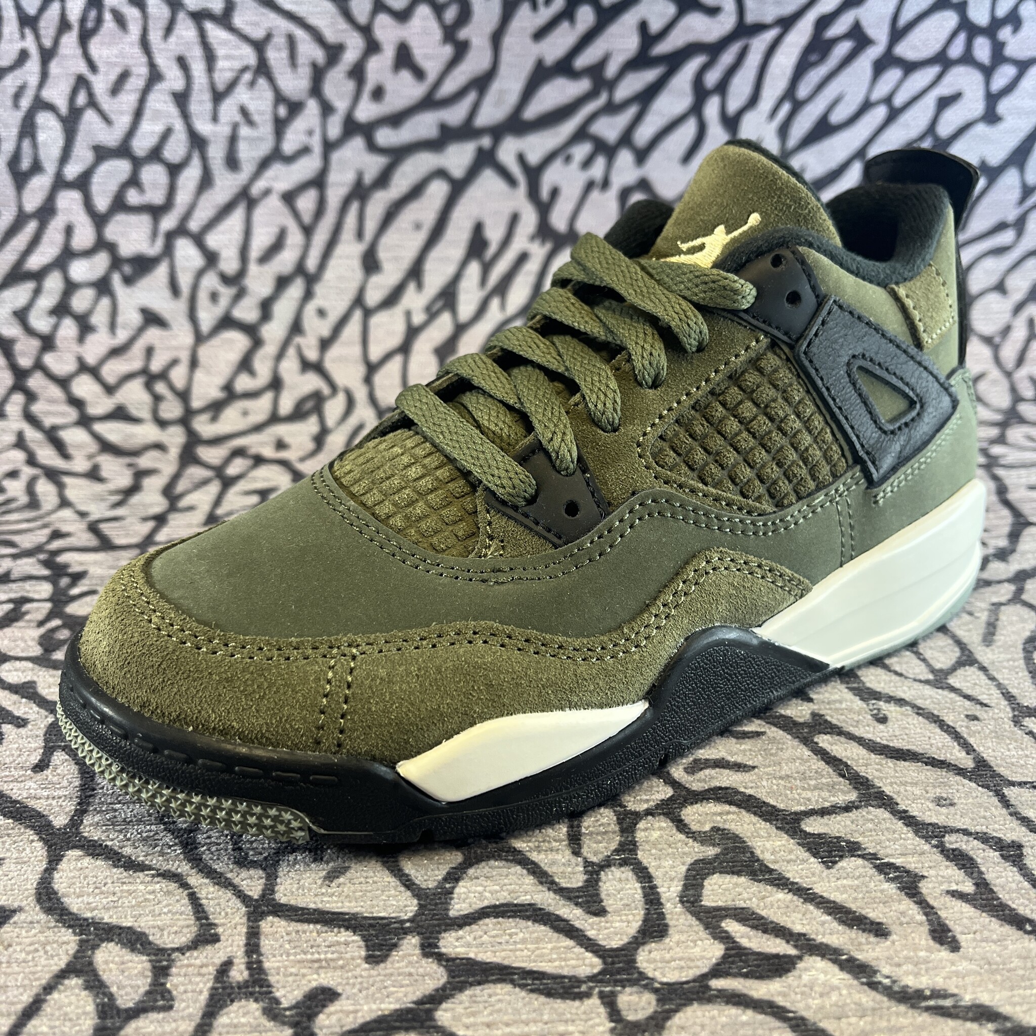 Jordan Air Jordan 4 Retro SE Craft Medium Olive PS Lavish Life Sneakers