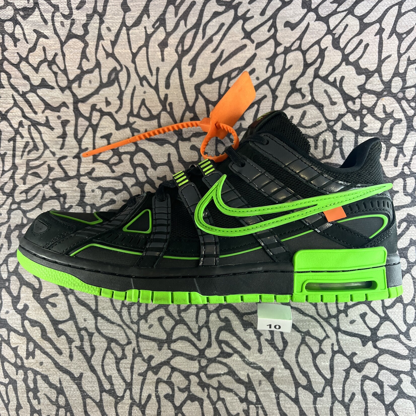 Nike Pre-owned Nike Air Rubber Dunk Off-White Green Strike