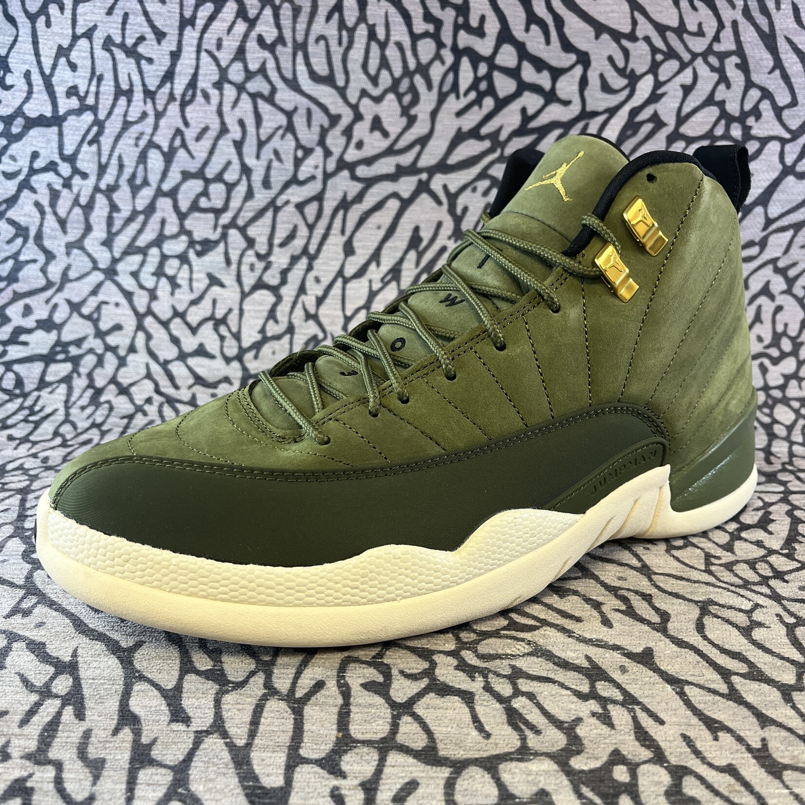 Chris paul jordan 12 new arrivals