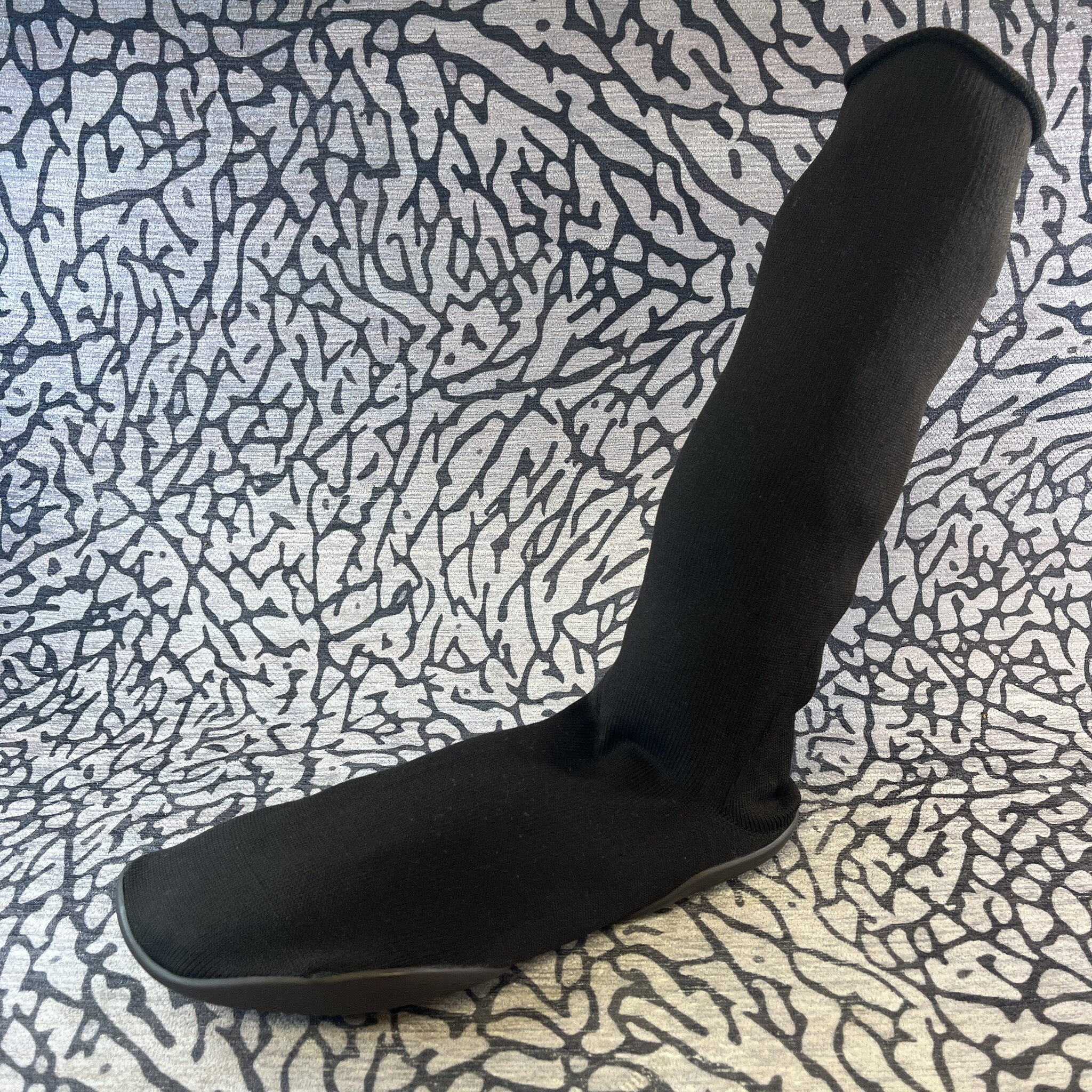 【YEEZY】 Yeezy YZY Pods Black Yeezy Pod Black - YZYPODBLK - Size 3 - Mens US 10-13 IN HAND